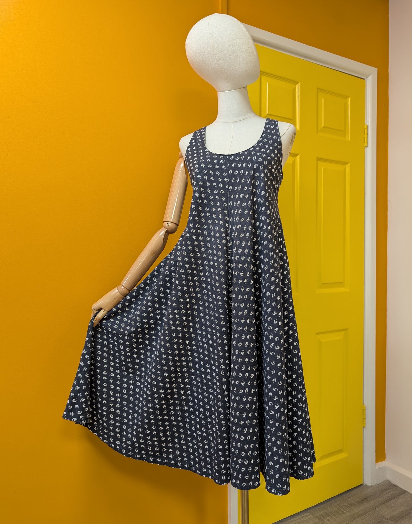 1970s Laura Ashley made in Wales clover print cotton dress - S/8/10