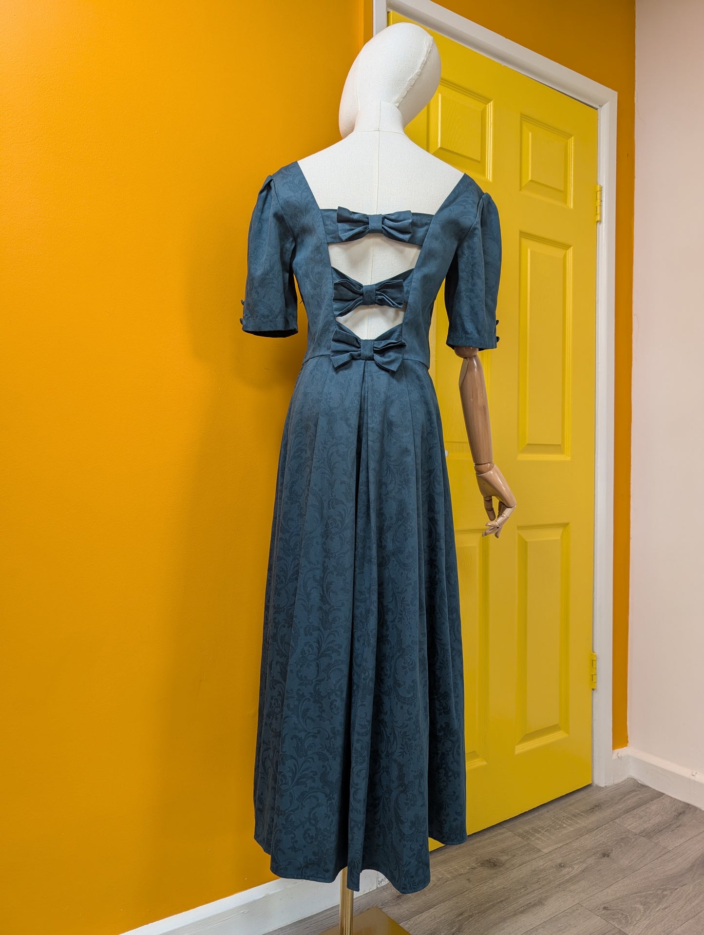 1980s Laura Ashley green dress with back bows - S/8/10