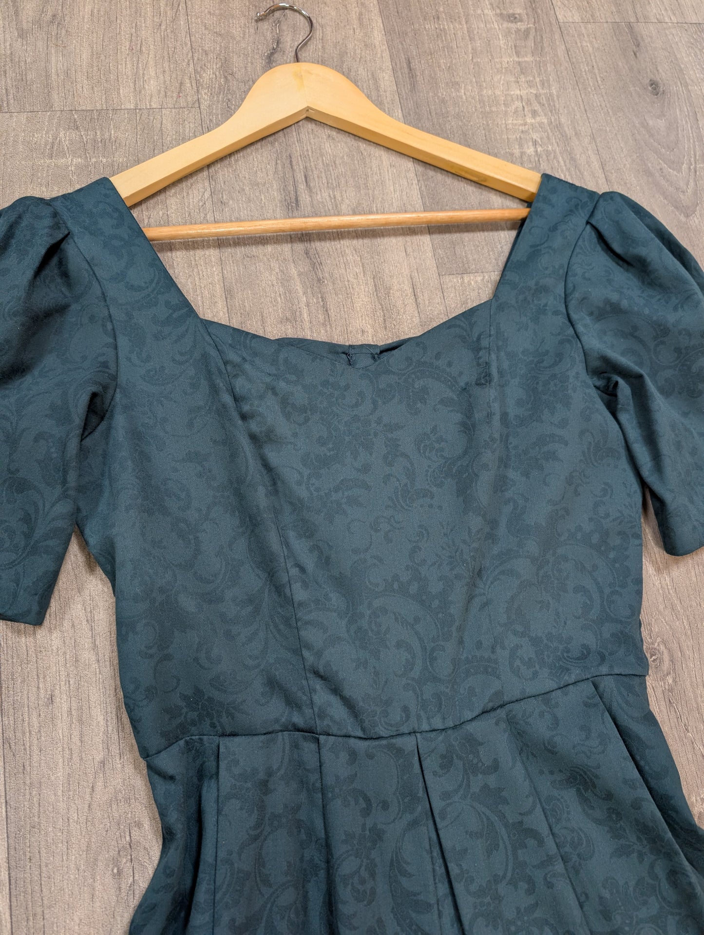 1980s Laura Ashley green dress with back bows - S/8/10