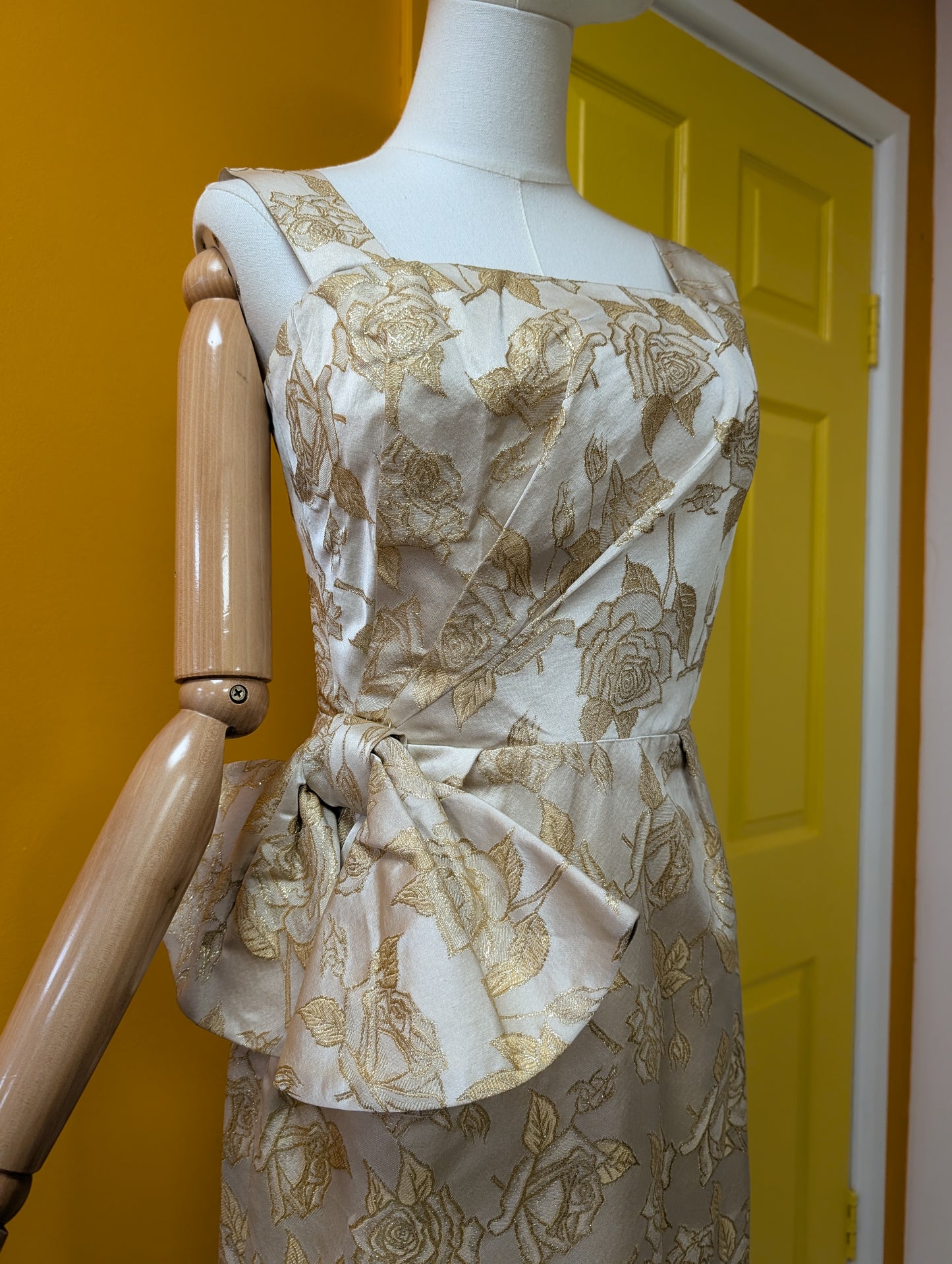 Gold brocade party dress - S/8