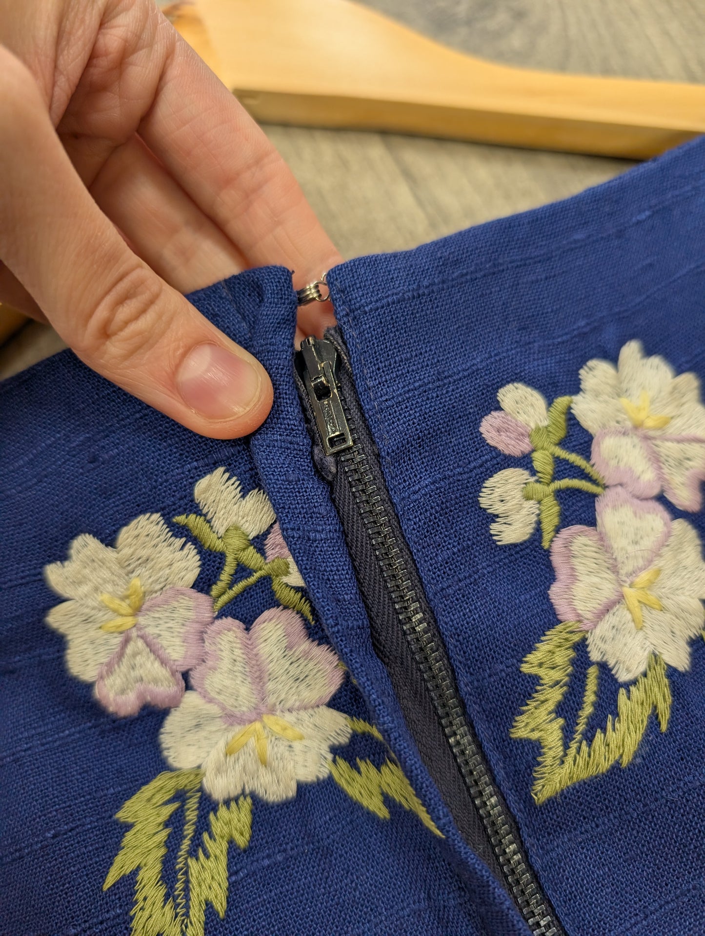 50s/60s Zenith blue embroidered floral dress - S/8/10