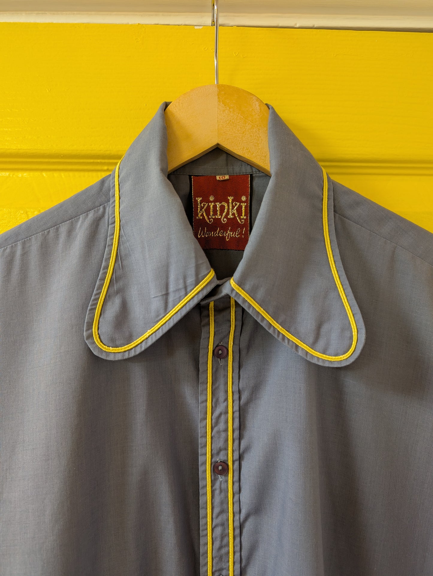 1970s Kinki beagle collar shirt