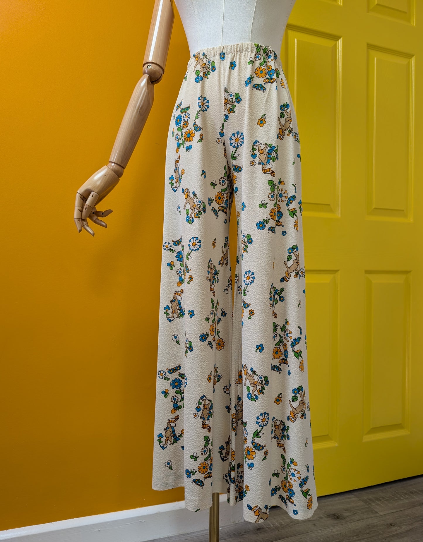 1970s novelty print top & trousers - S/8/10