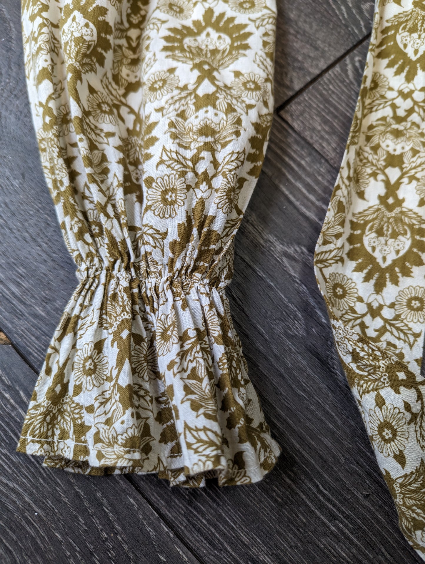 Gorgeous 1970s Earlybird maxi dress - Size 6/8