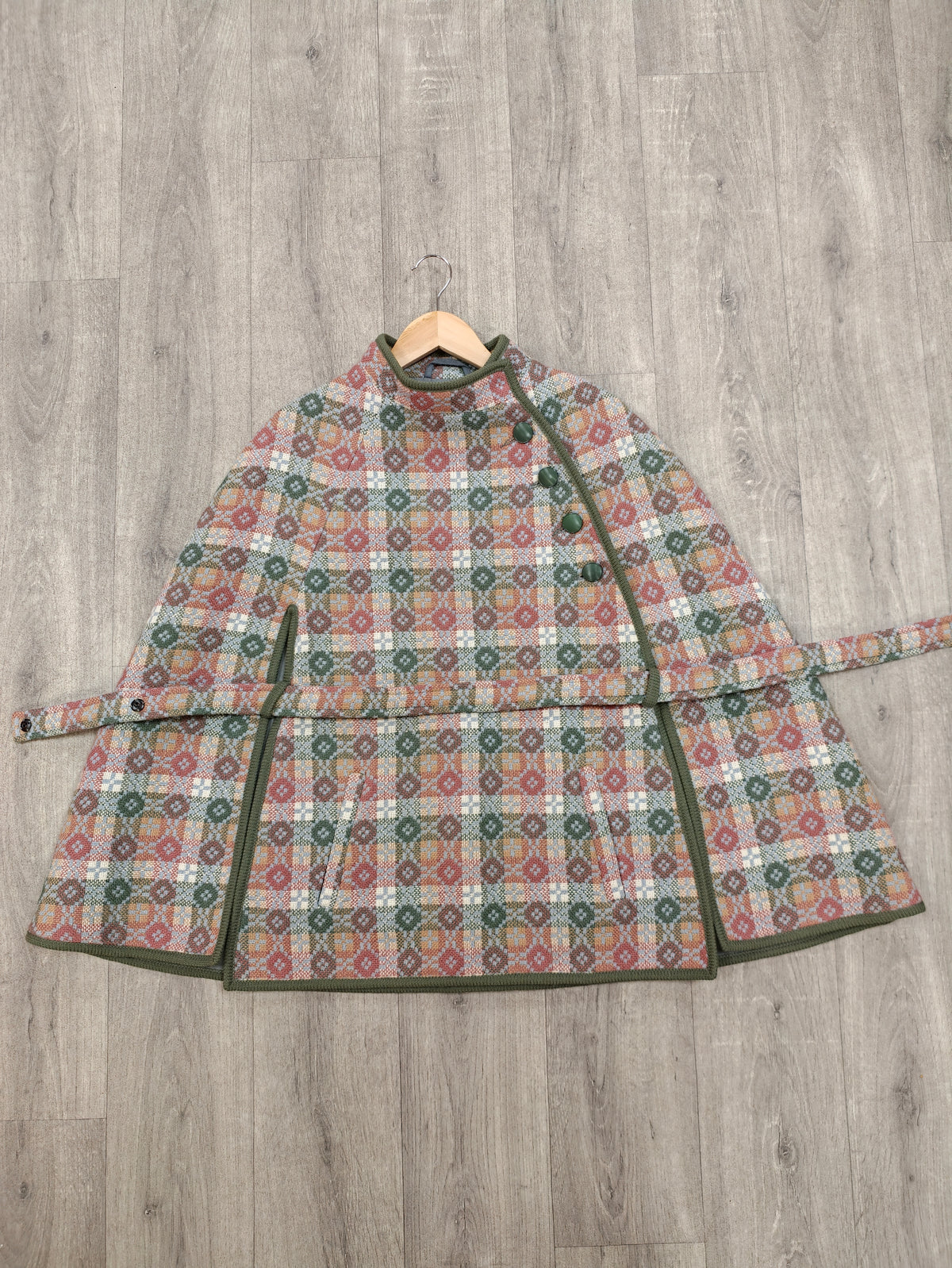 Trefriw Welsh tapestry wool cape with belt