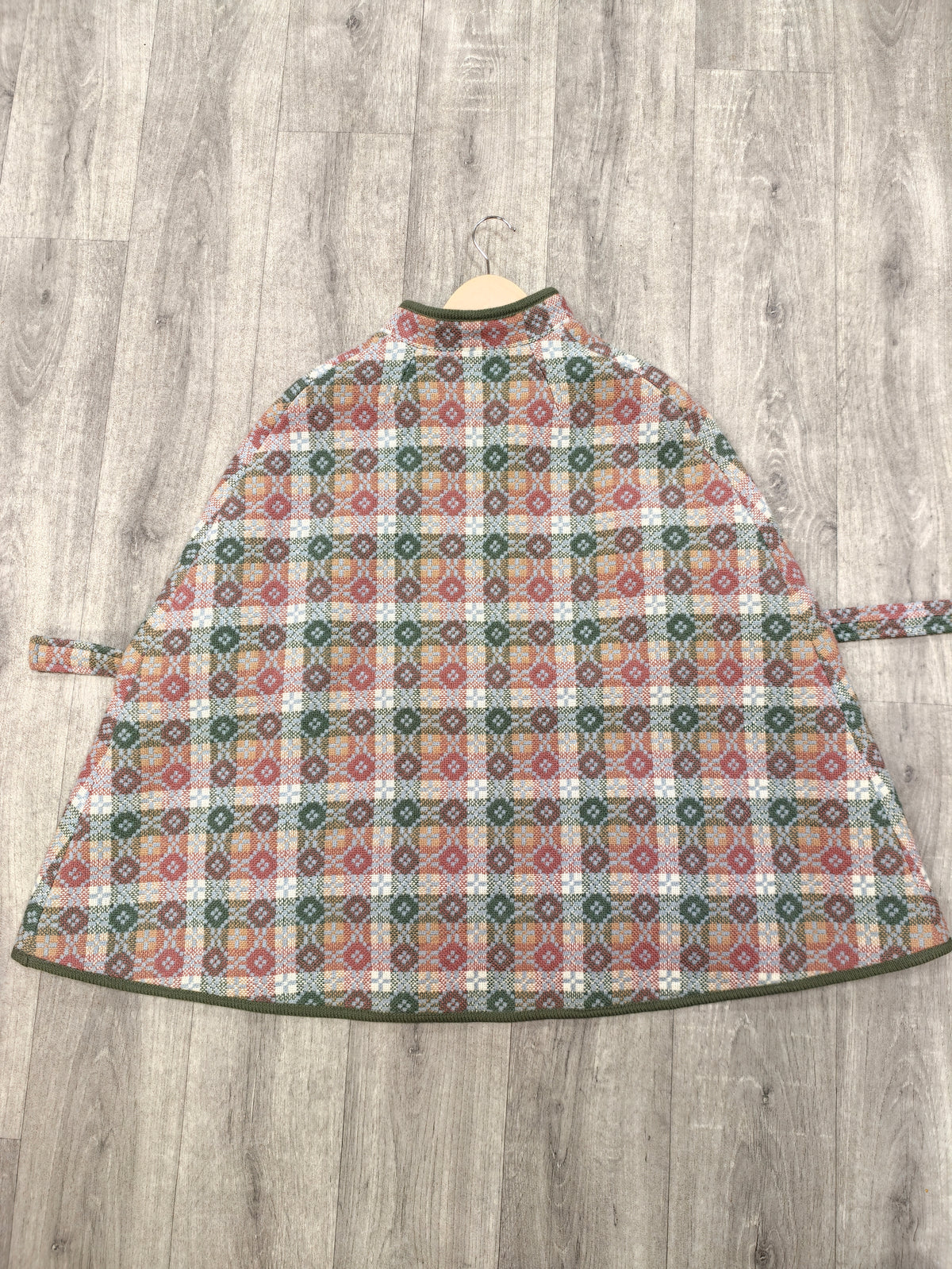 Trefriw Welsh tapestry wool cape with belt