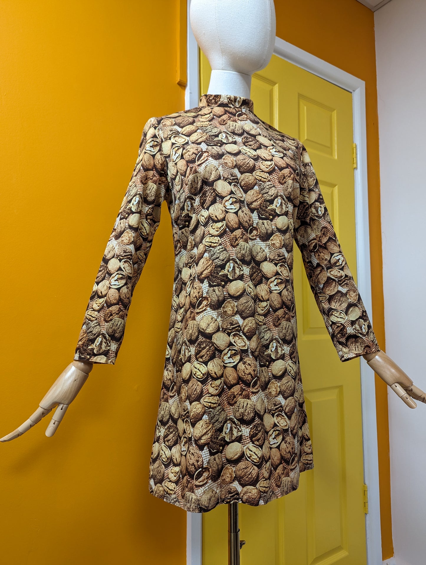 Epic 1960s Sportaville nut print mini dress - Size 6/8