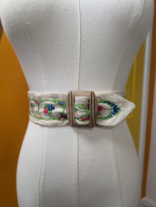 Embroidered floral belt - XS