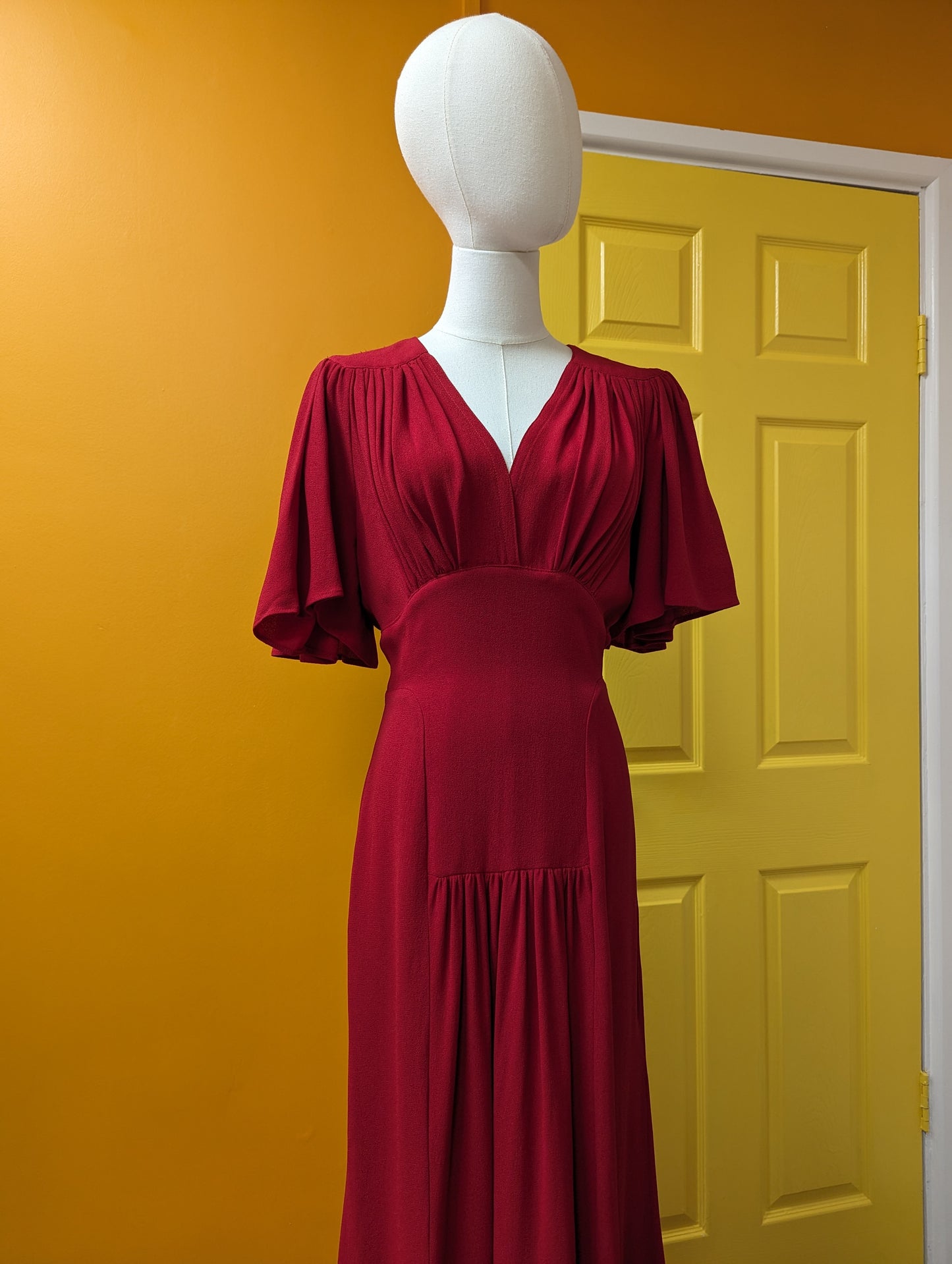 Incredible 1970s Ossie Clark for Radley red moss crepe maxi dress - Size 8
