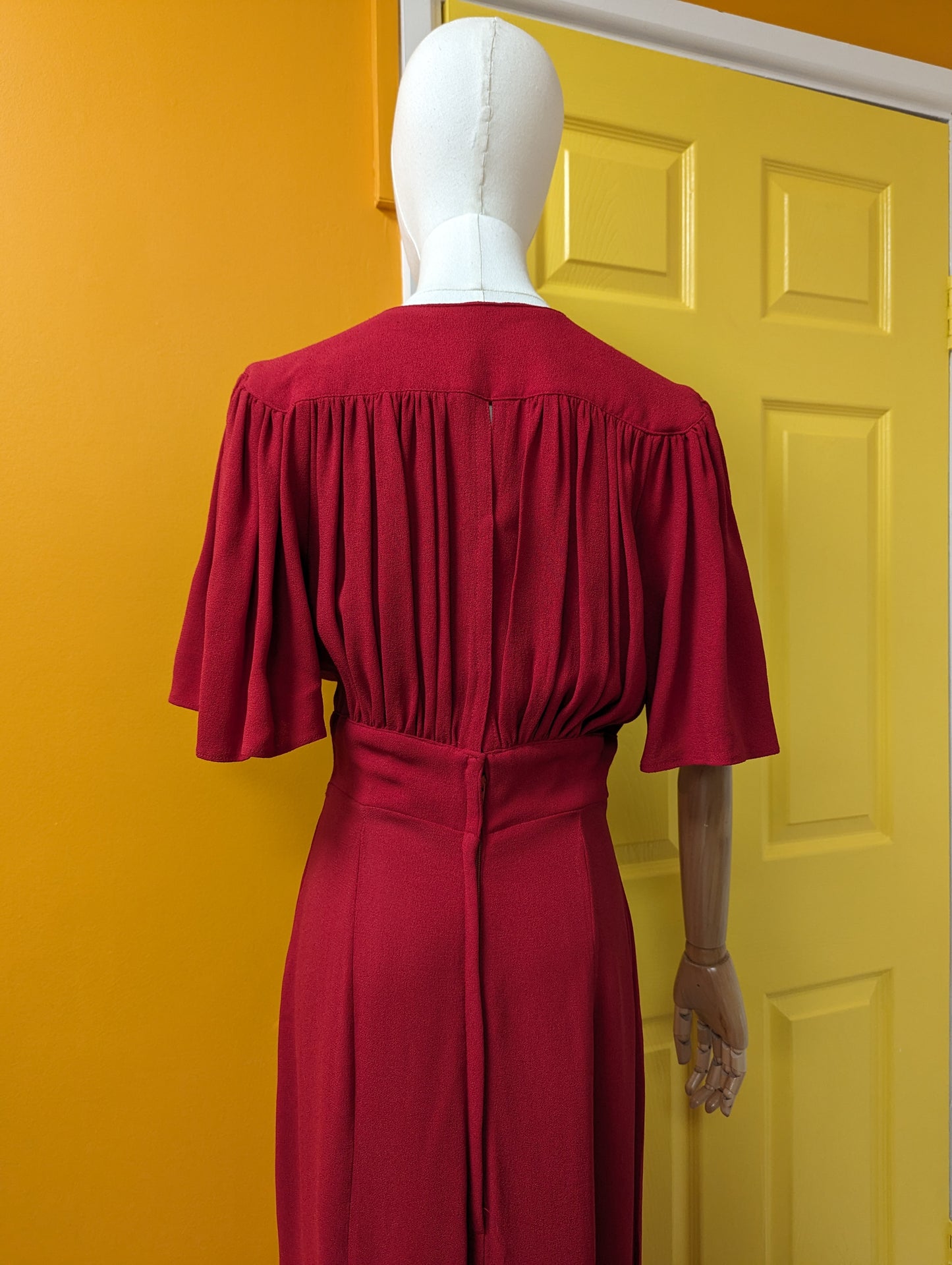 Incredible 1970s Ossie Clark for Radley red moss crepe maxi dress - Size 8