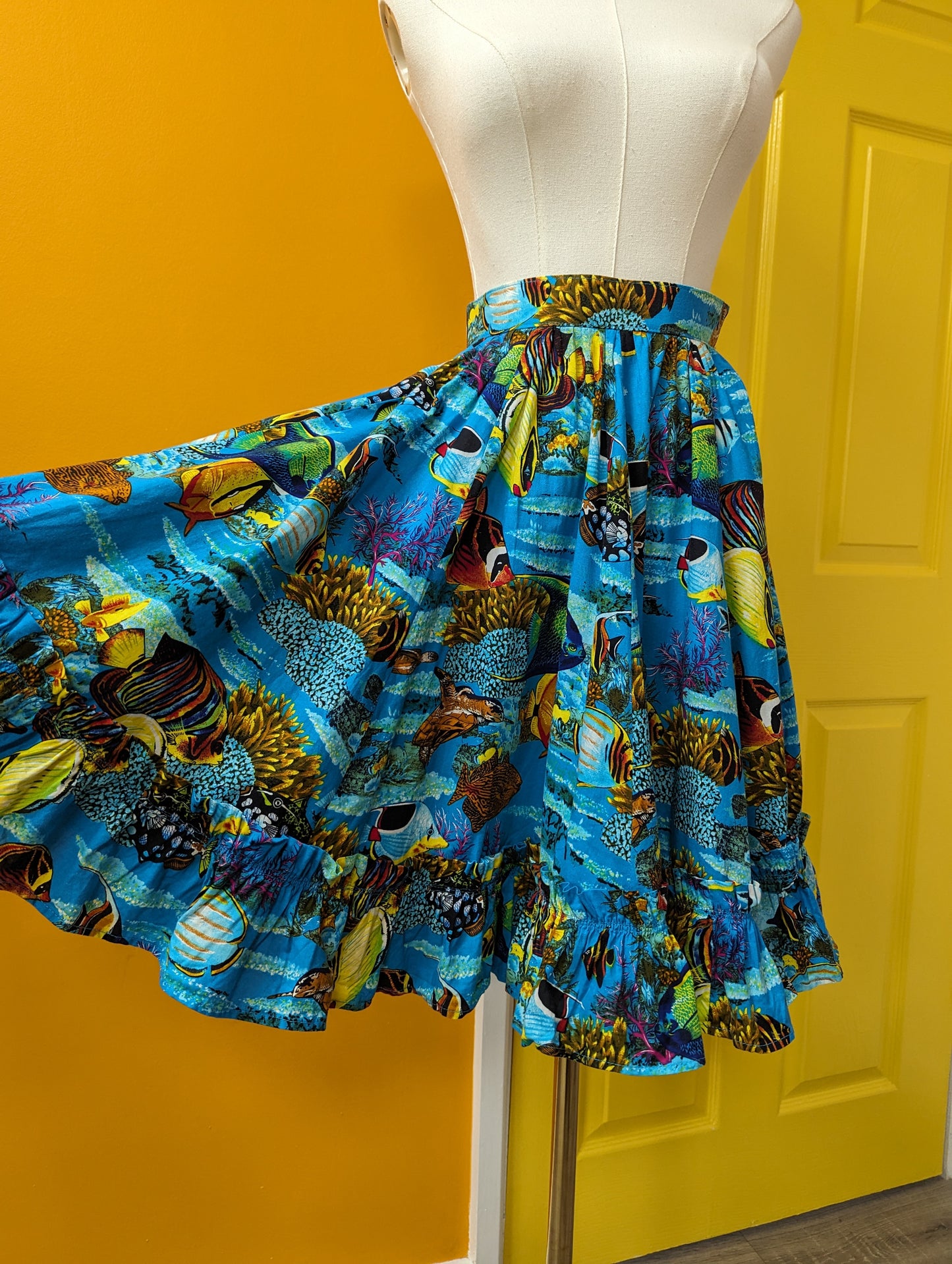 Epic fish print skirt - 24" waist