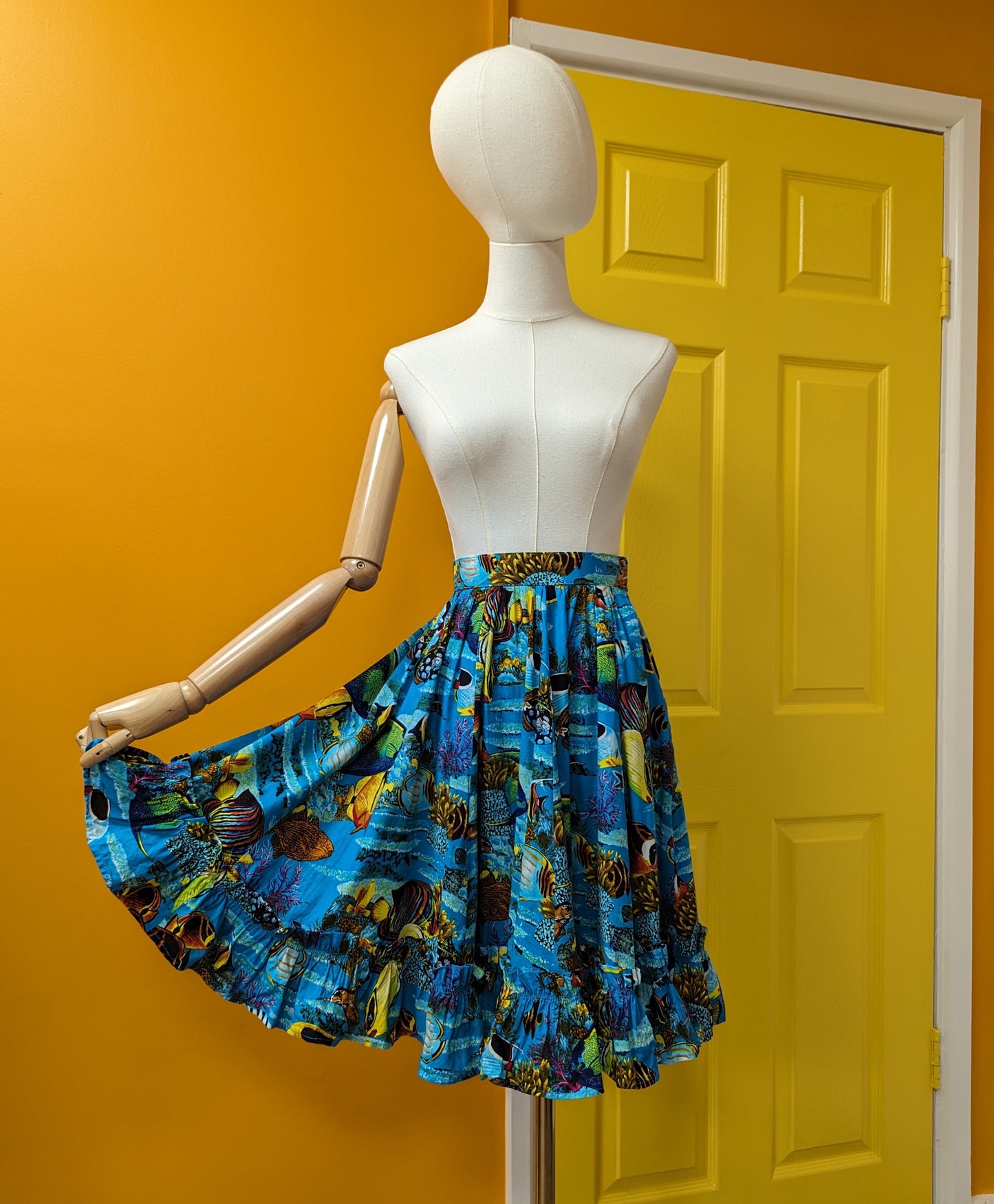 Epic fish print skirt - 24" waist