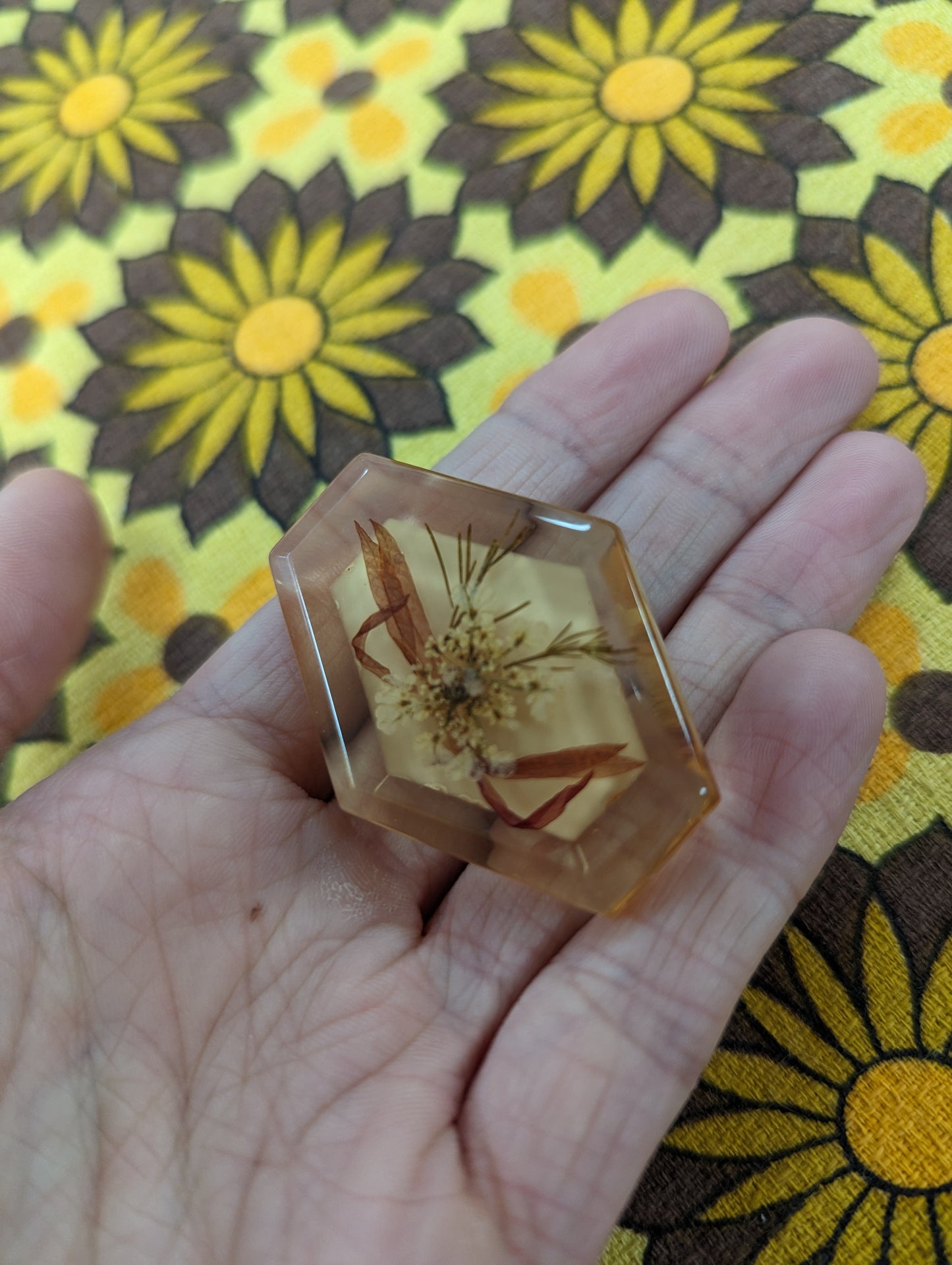 Dried flowers brooch