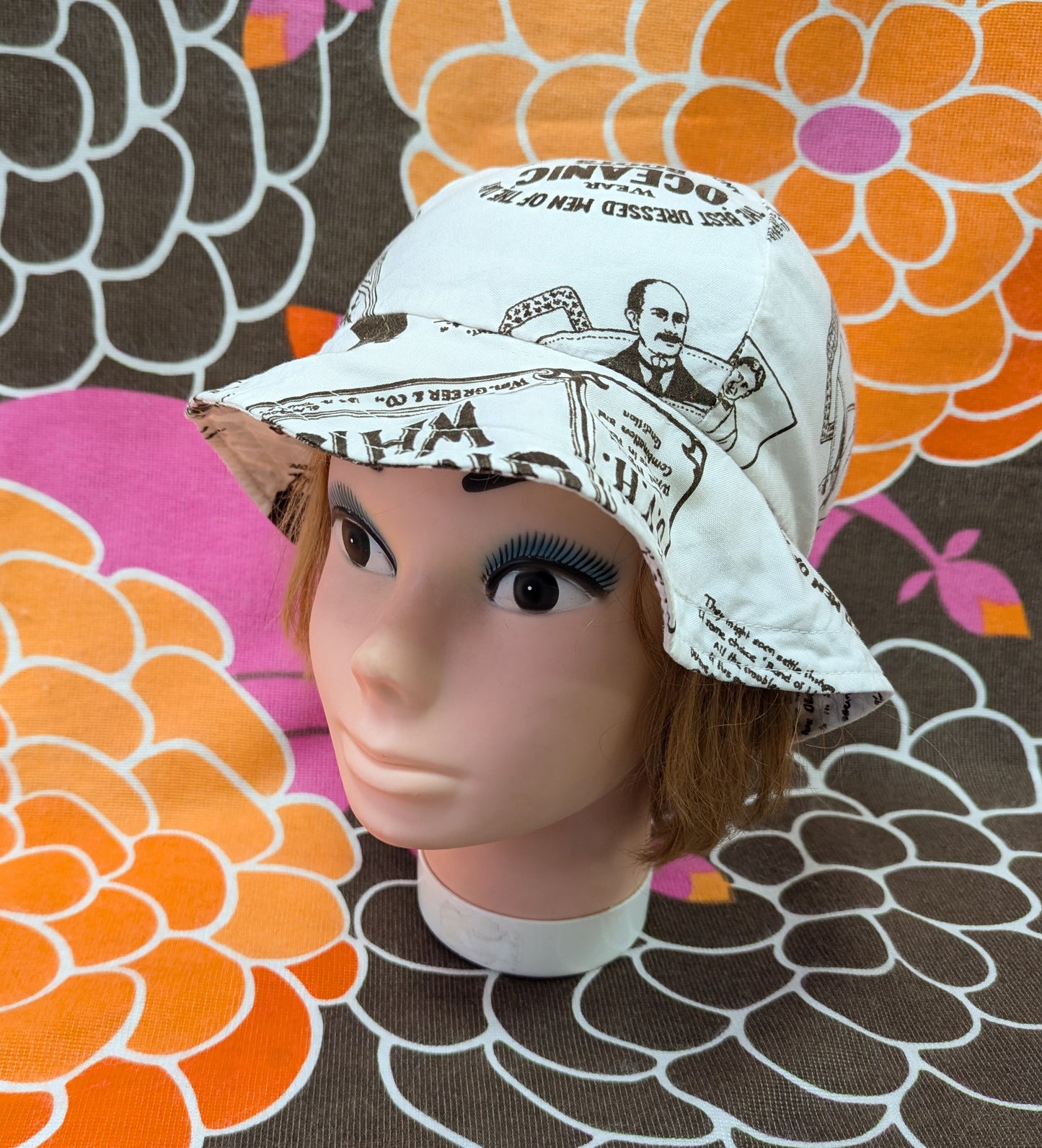 1970s novelty print hat