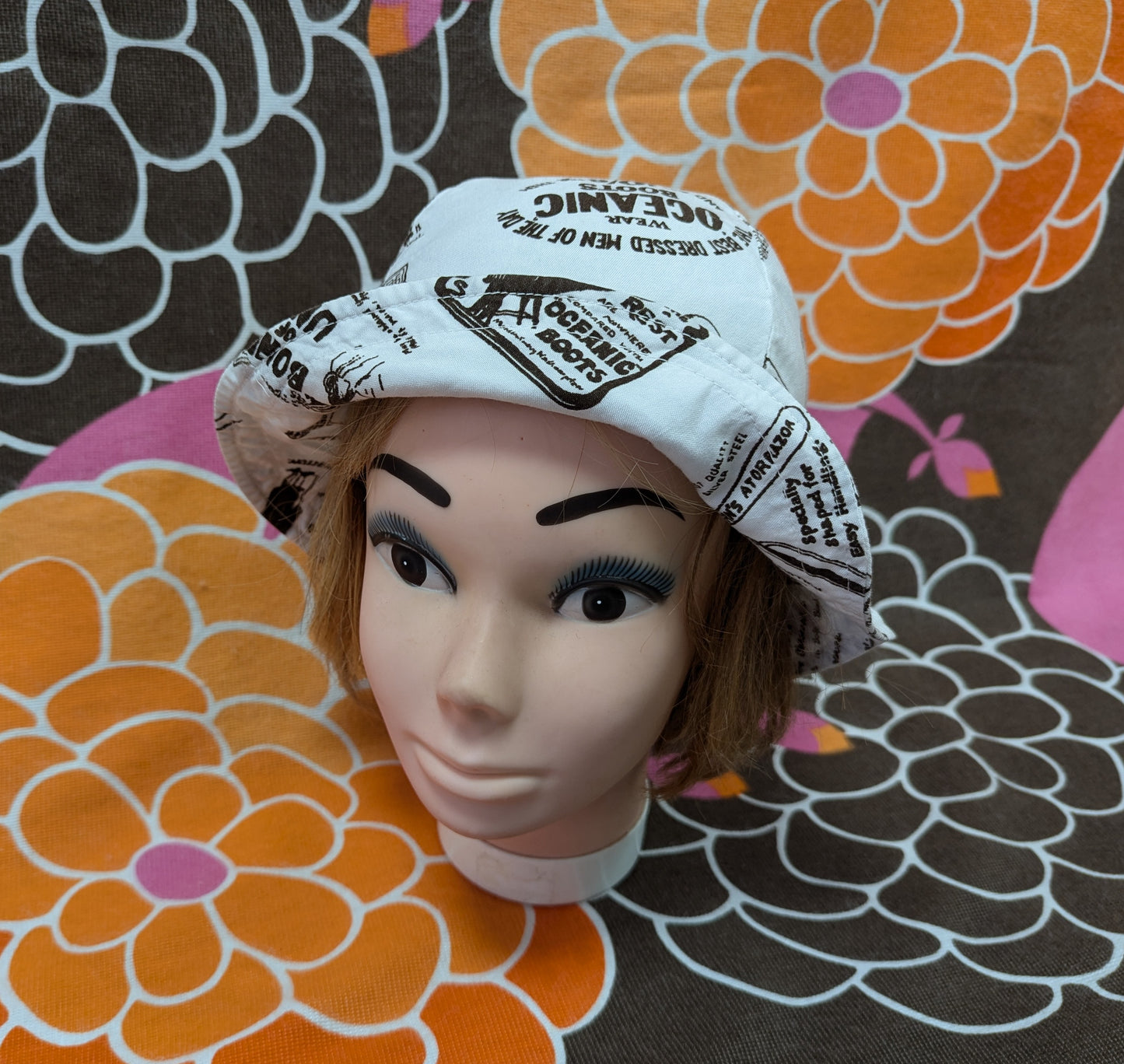 1970s novelty print hat