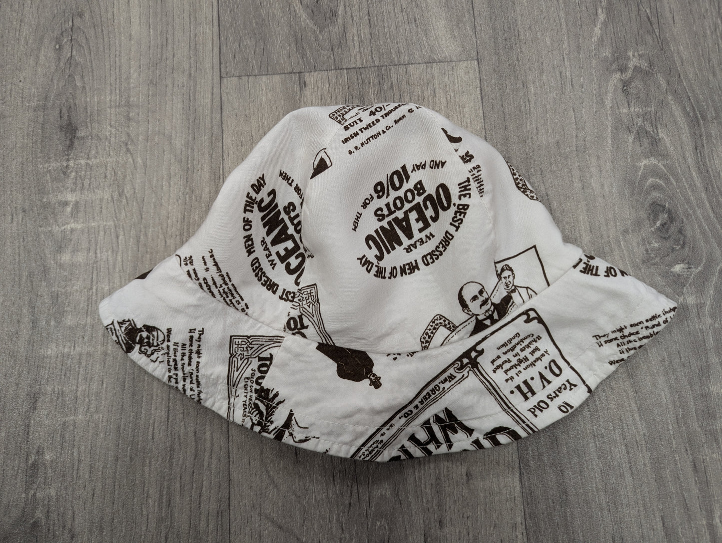 1970s novelty print hat