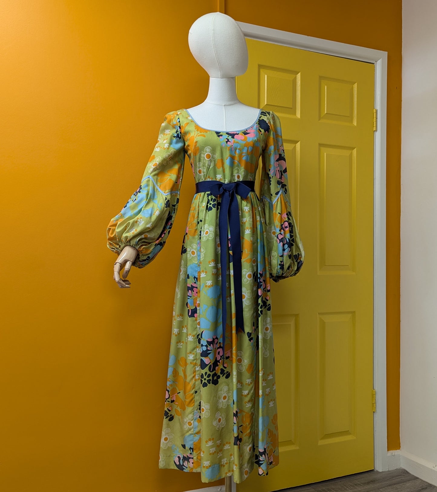 Incredible 1960s Frank Usher psychedelic maxi dress - XS