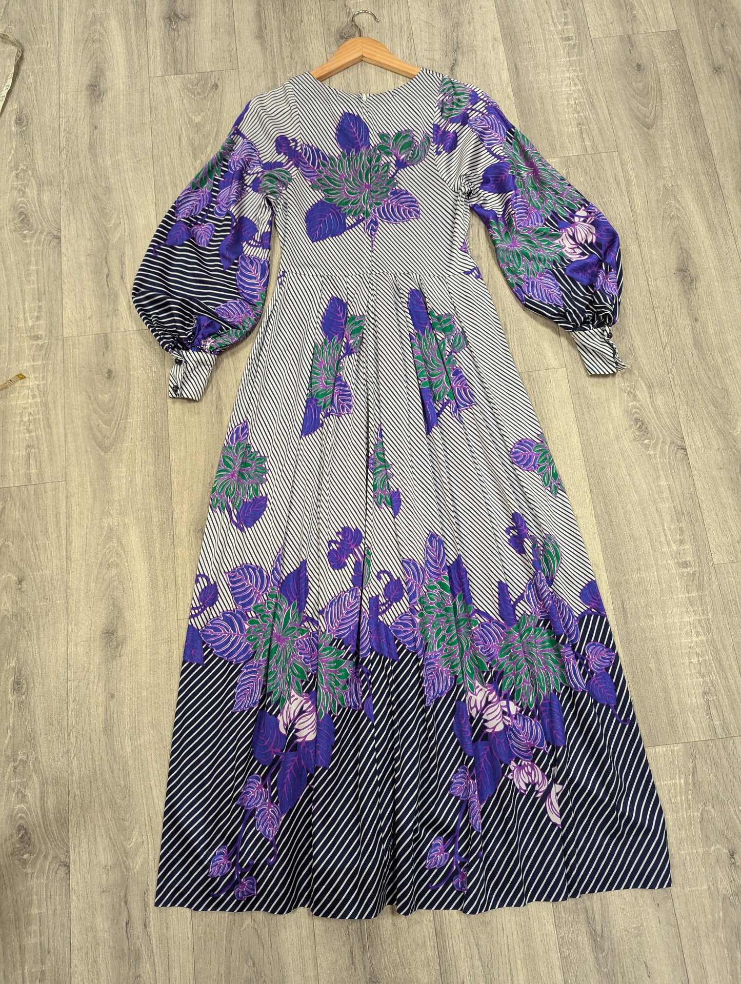 Gorgeous 1970s Berkertex Mayfair maxi dress - Size 8