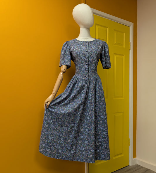 1980s Laura Ashley cotton dress - Size 12