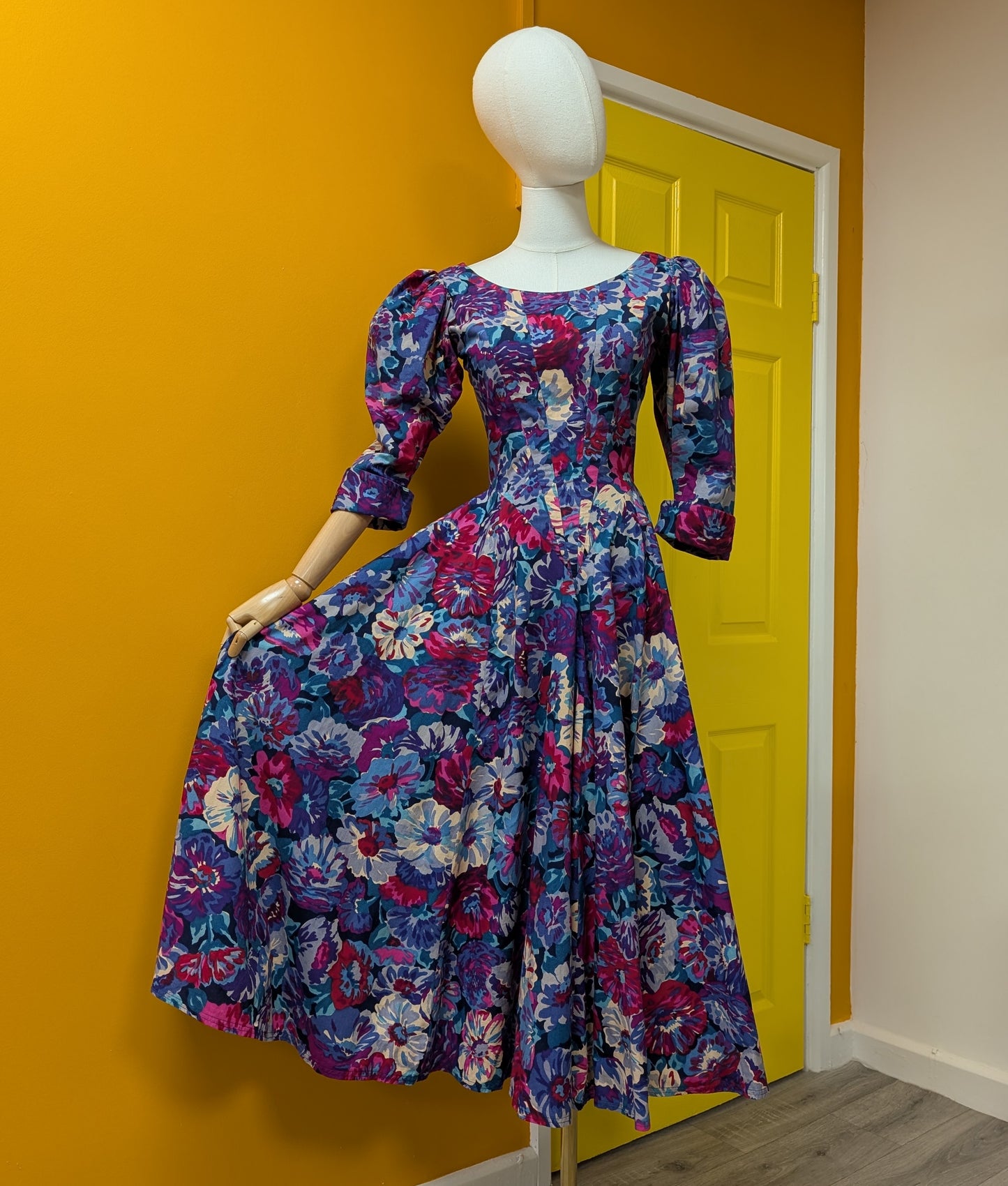 1980s Droopy and Browns cotton floral dress - XS