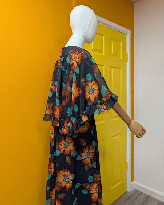 1970s Linda Leigh autumnal floral maxi dress - Size 10