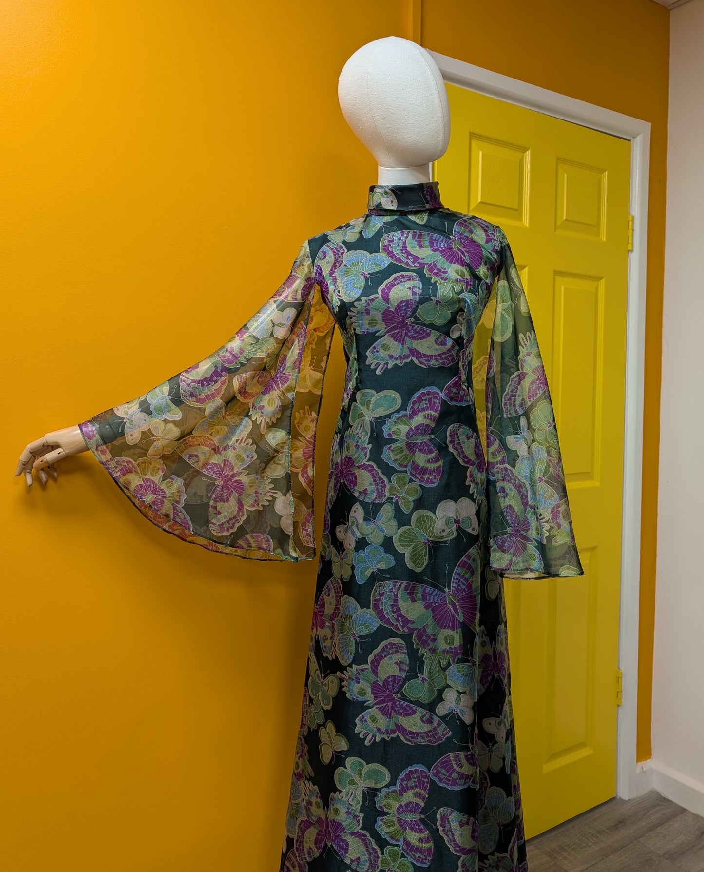 1970s Alexander Clare butterfly print maxi dress - Size 10/12