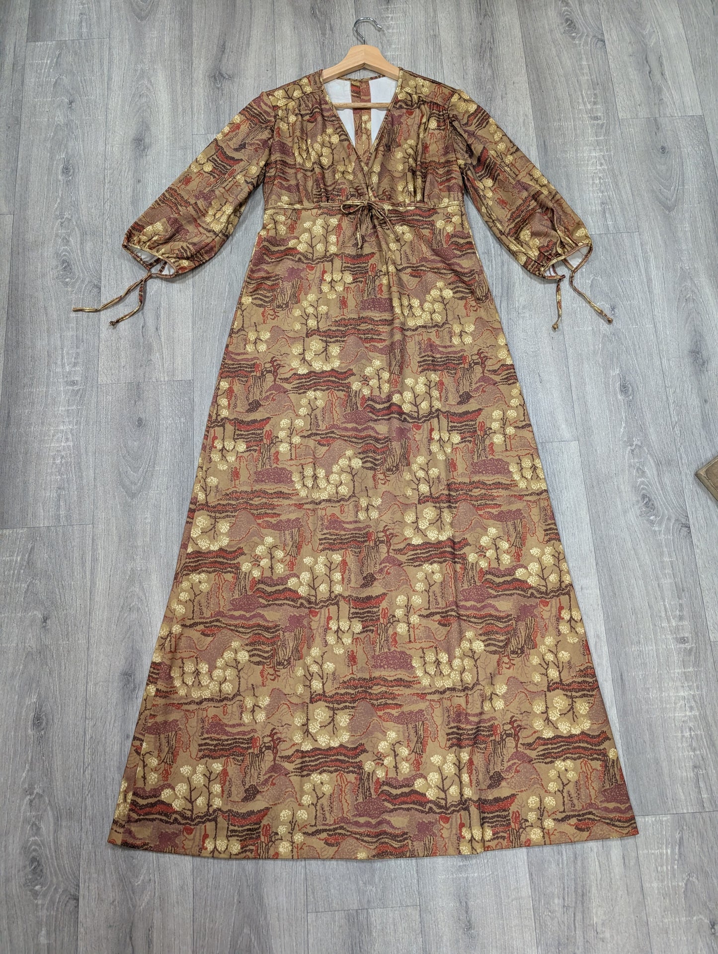 1970s autumnal tree print maxi dress - Size 10