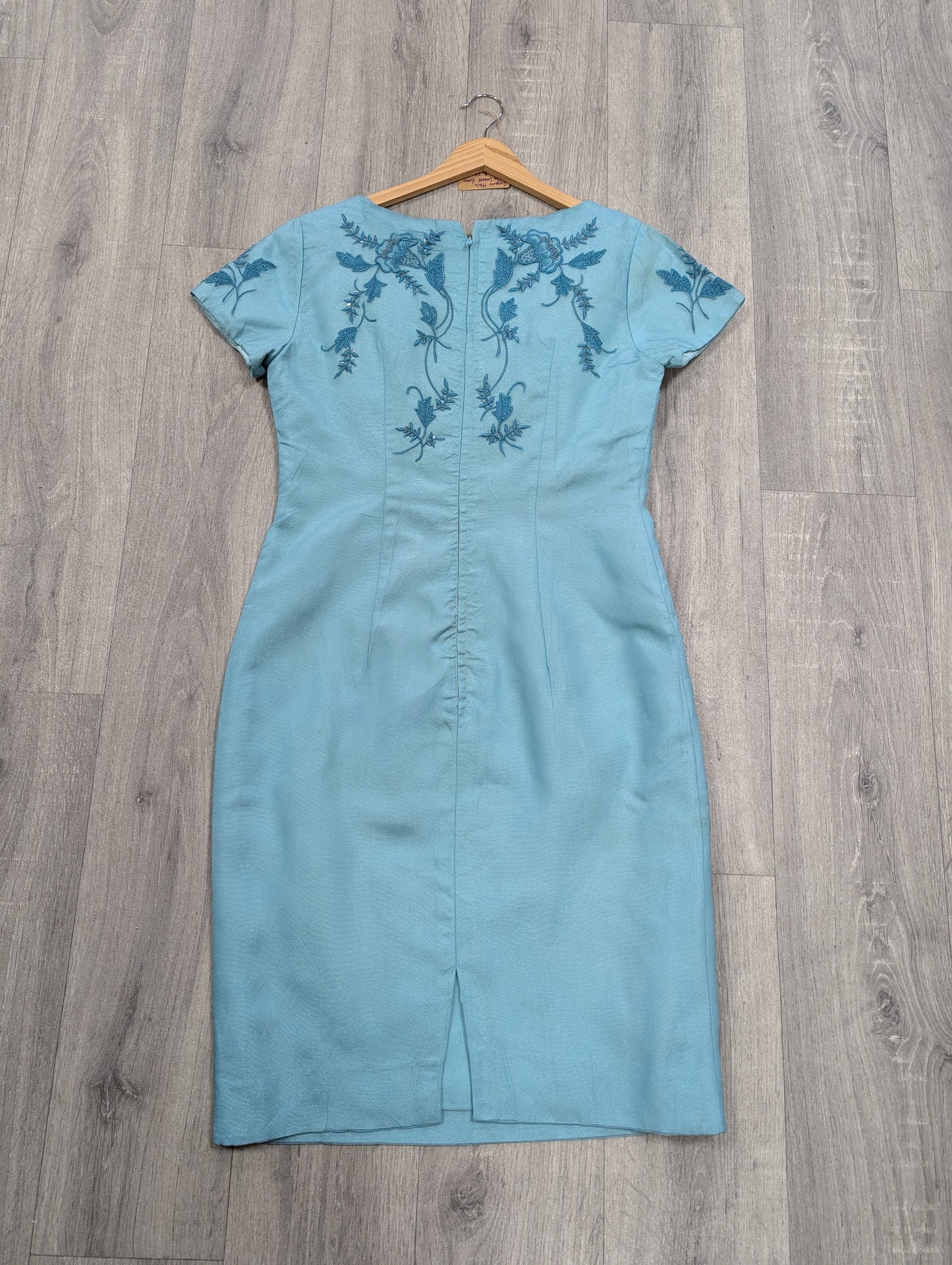 Gorgeous 1960s Ann Corbett embroidered dress - Size 10