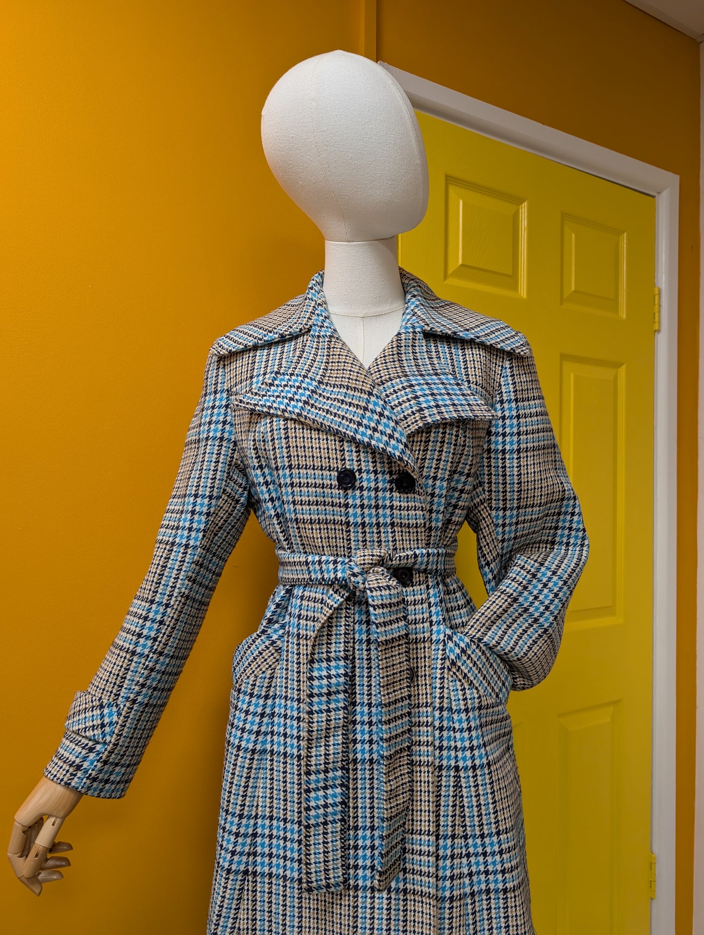 1970s blue check jacket - 8/10/12