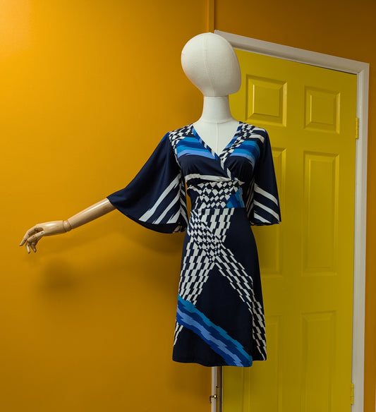 1970s C&A psychedelic dress - Size 10