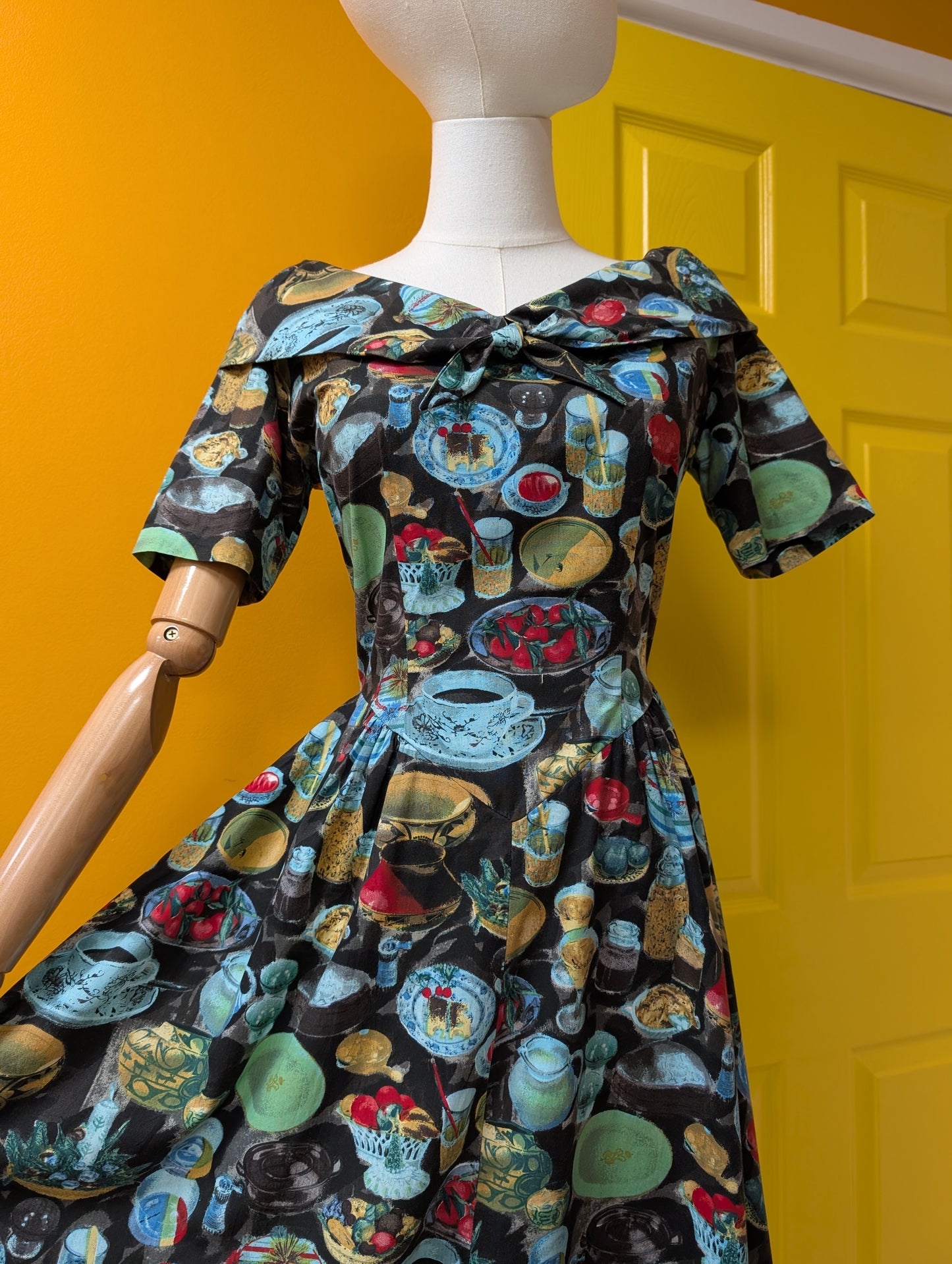 Fabulous 50s/60s Walgar London novelty print cotton dress - XS