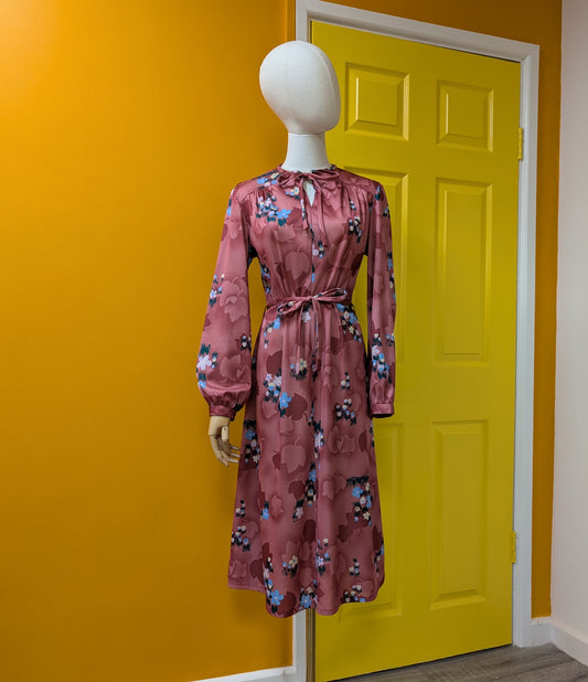 1970s Debenhams dress and belt - Size 12/14