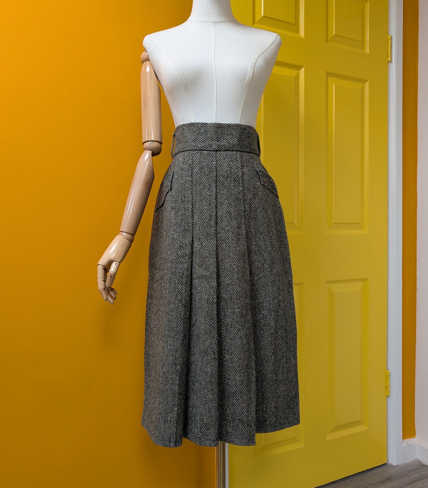 1970s wool blend skirt - 27" waist