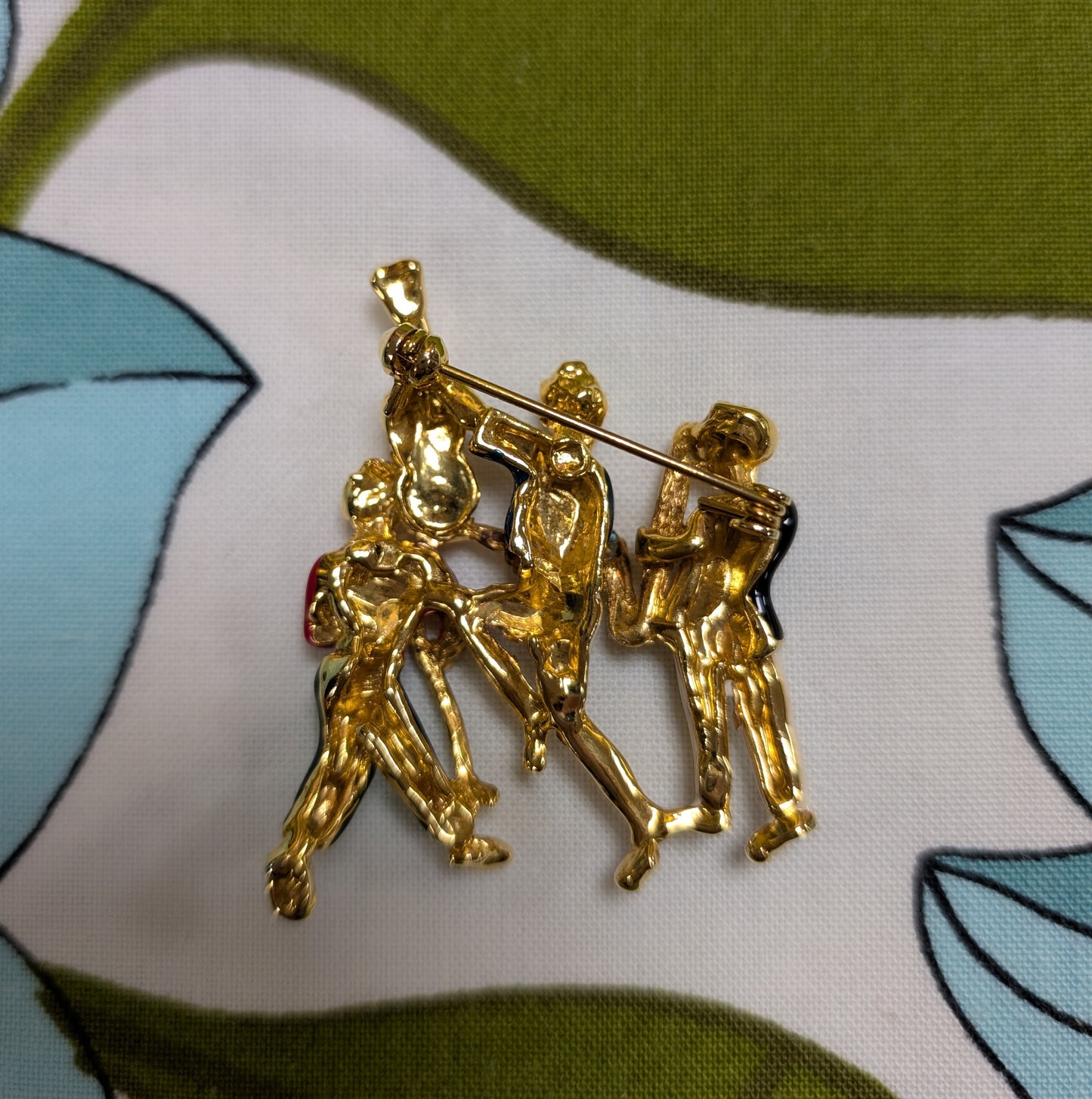 Jazz band brooch