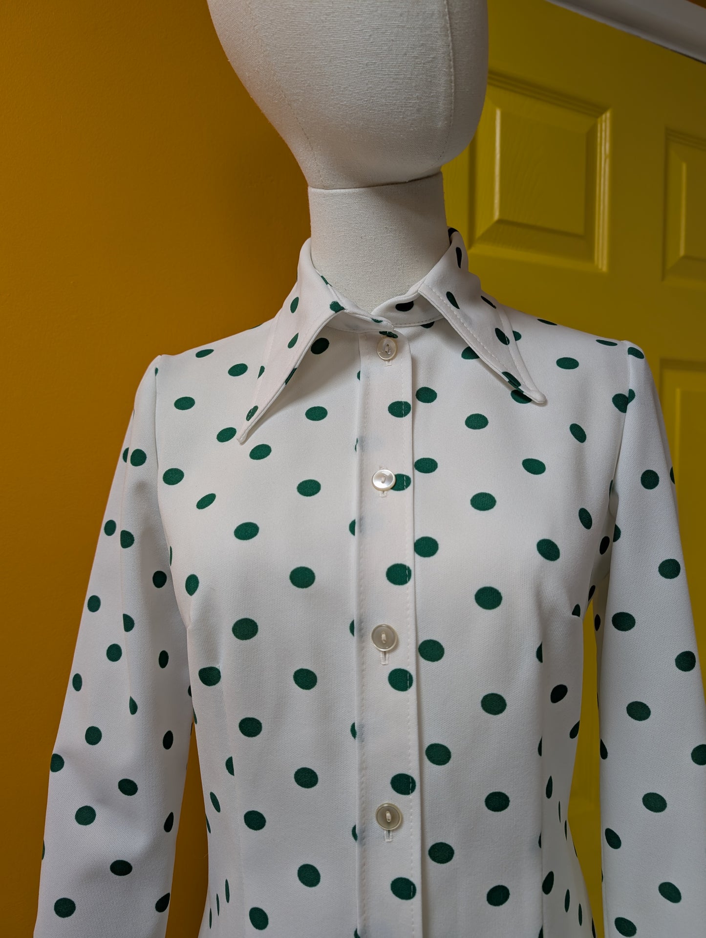 1970s white/green spotty shirt - XS/S