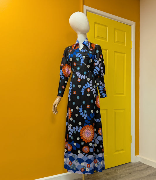 1970s floral maxi dress by Georgette - XS