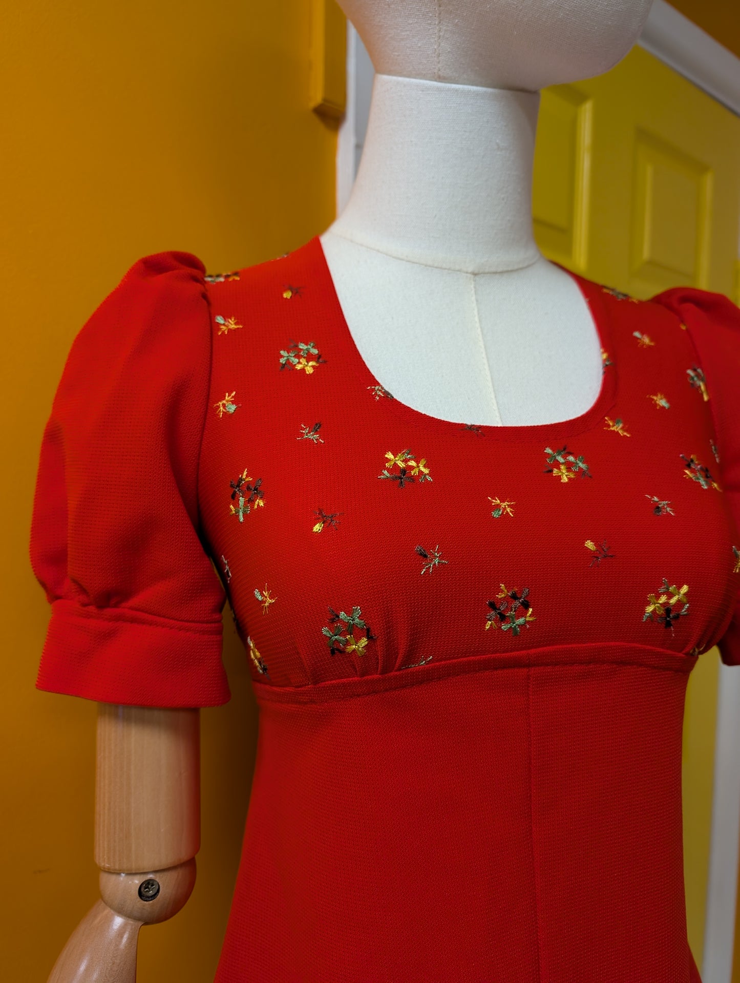 60s/70s red crimplene embroidered mini dress - XS/6