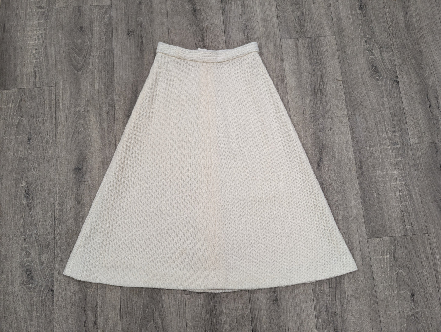 1970s white skirt and waistcoat - XXS 23"W