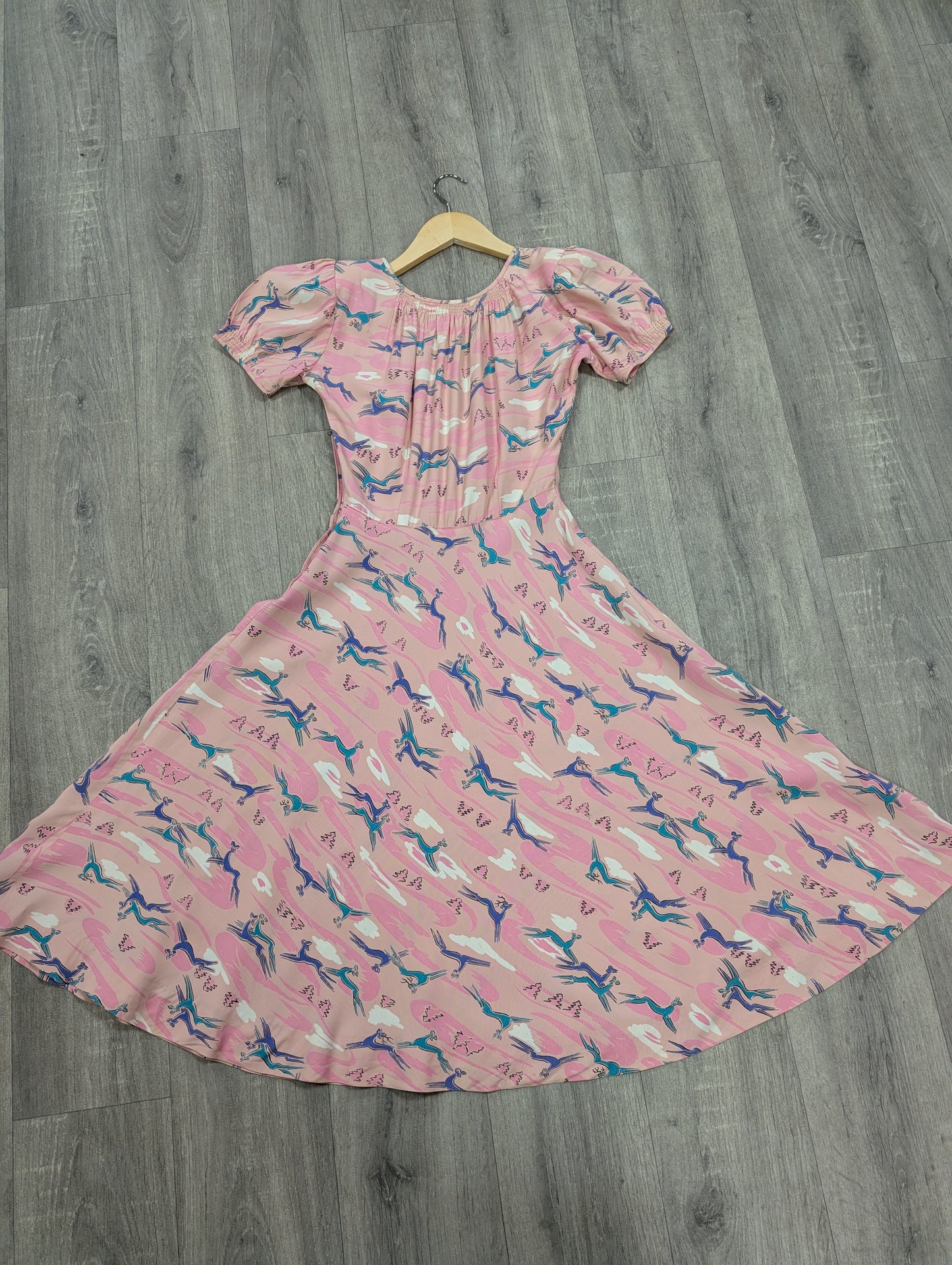 Gorgeous 1940s novelty deer print dress - XS