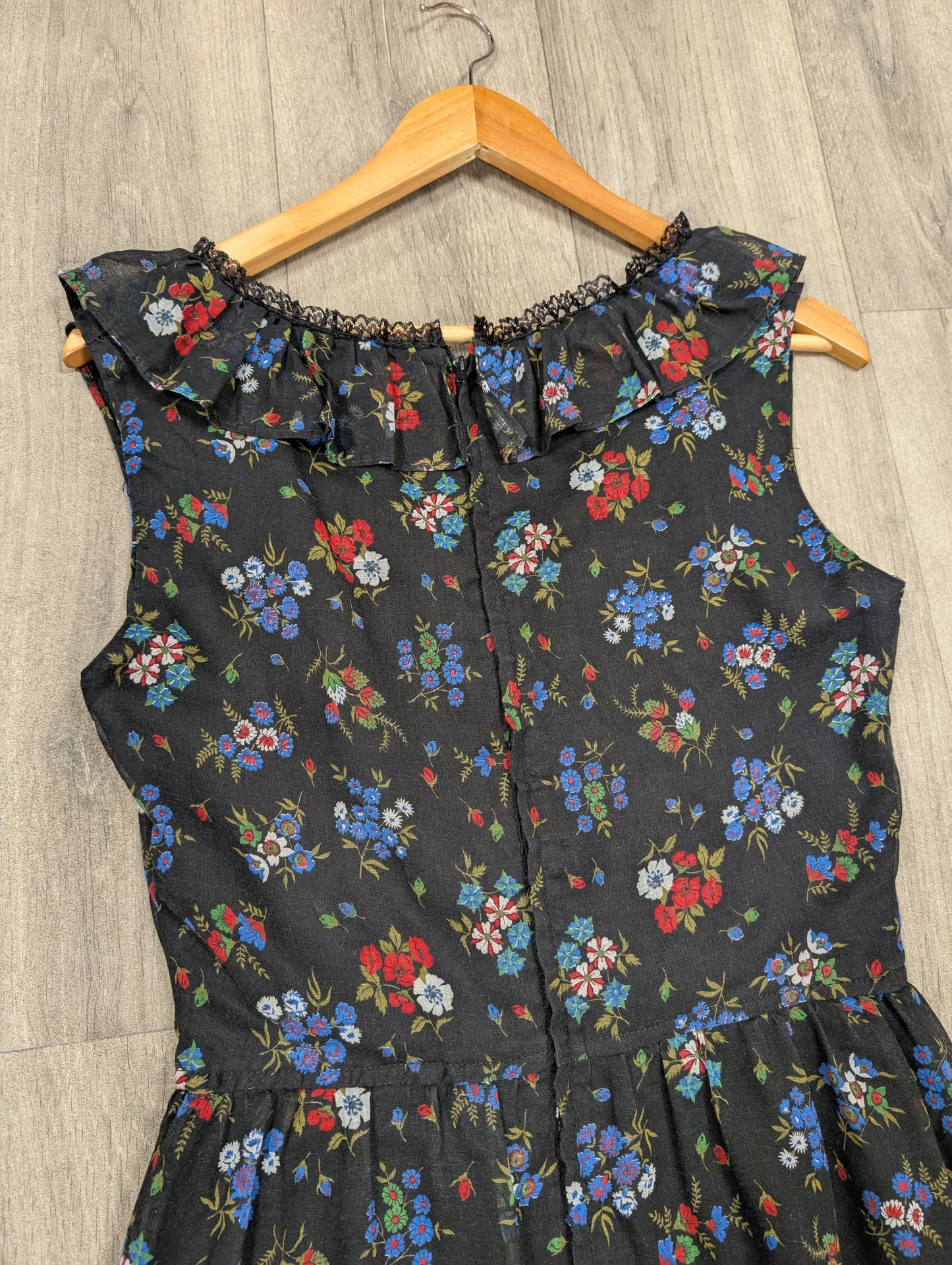 1970s Kati at Laura Phillips black floral dress - Size 10