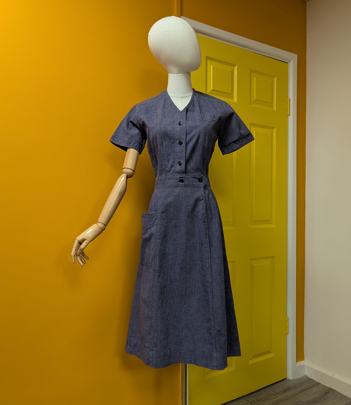 1940s Dutch chambray selvedge workwear dress nurse uniform - Size 8