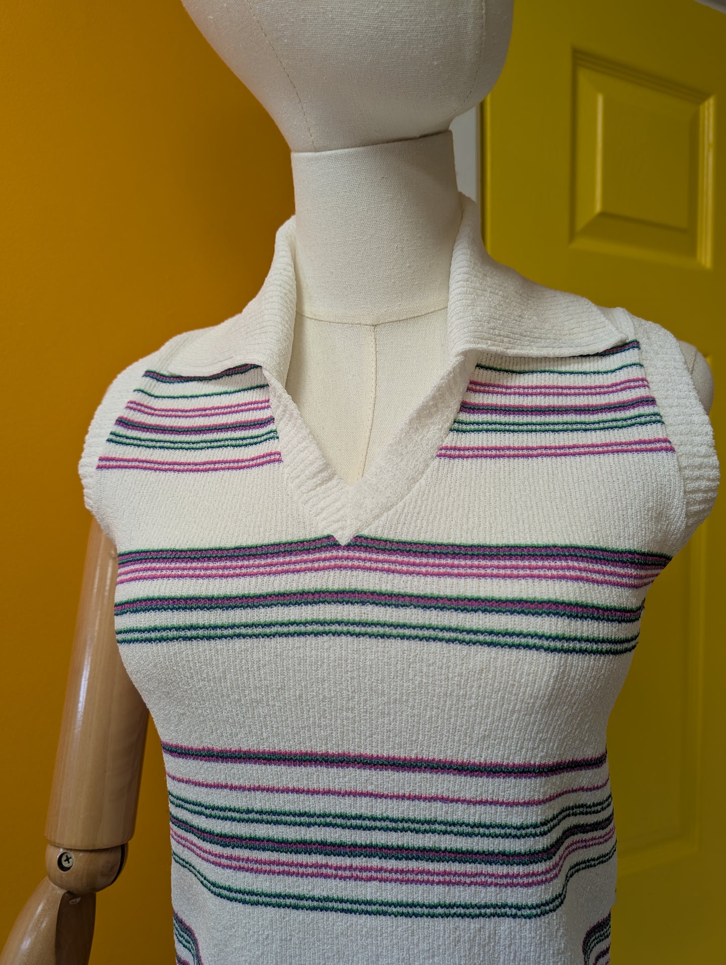 1970s sleeveless striped collared top