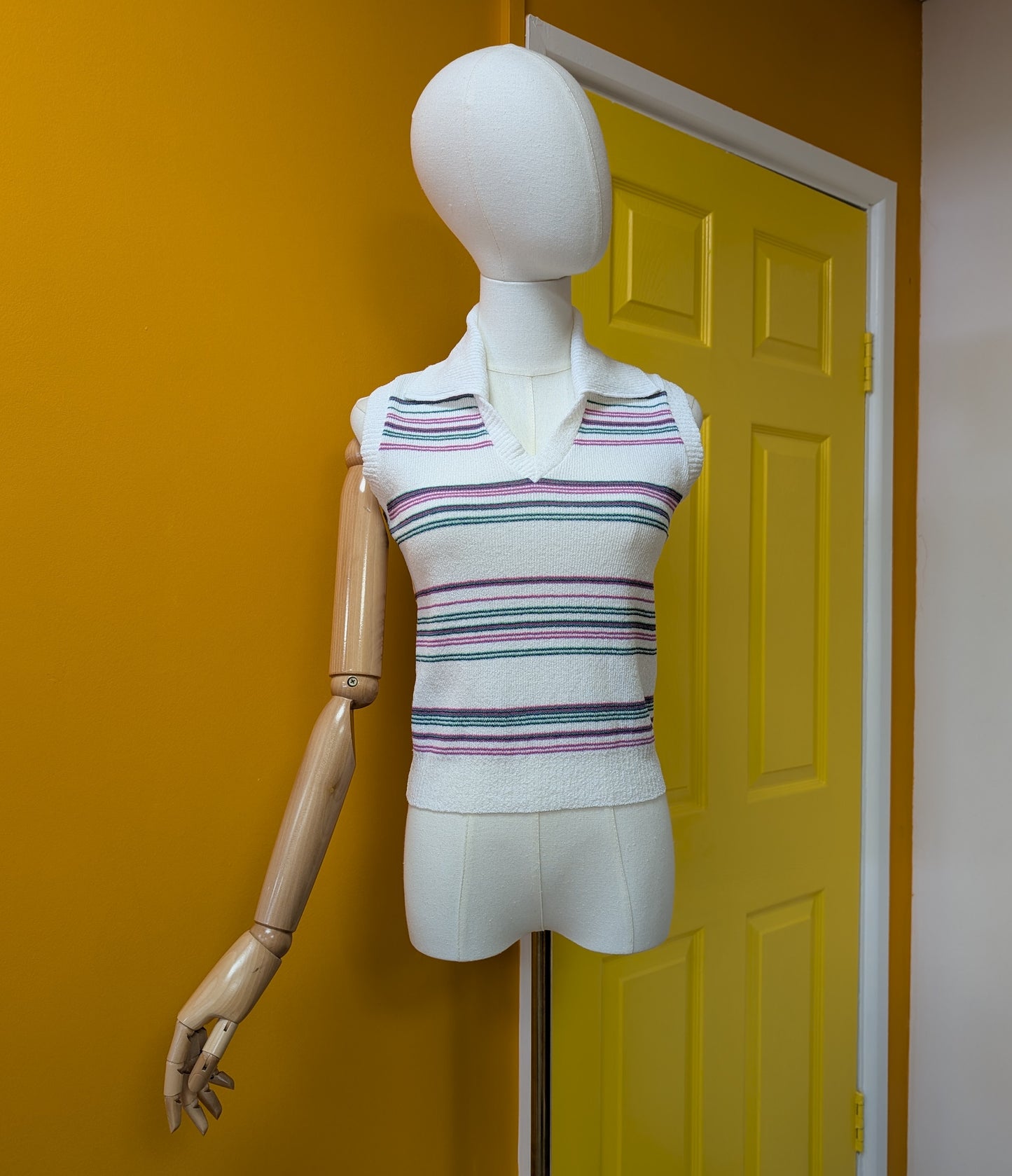 1970s sleeveless striped collared top