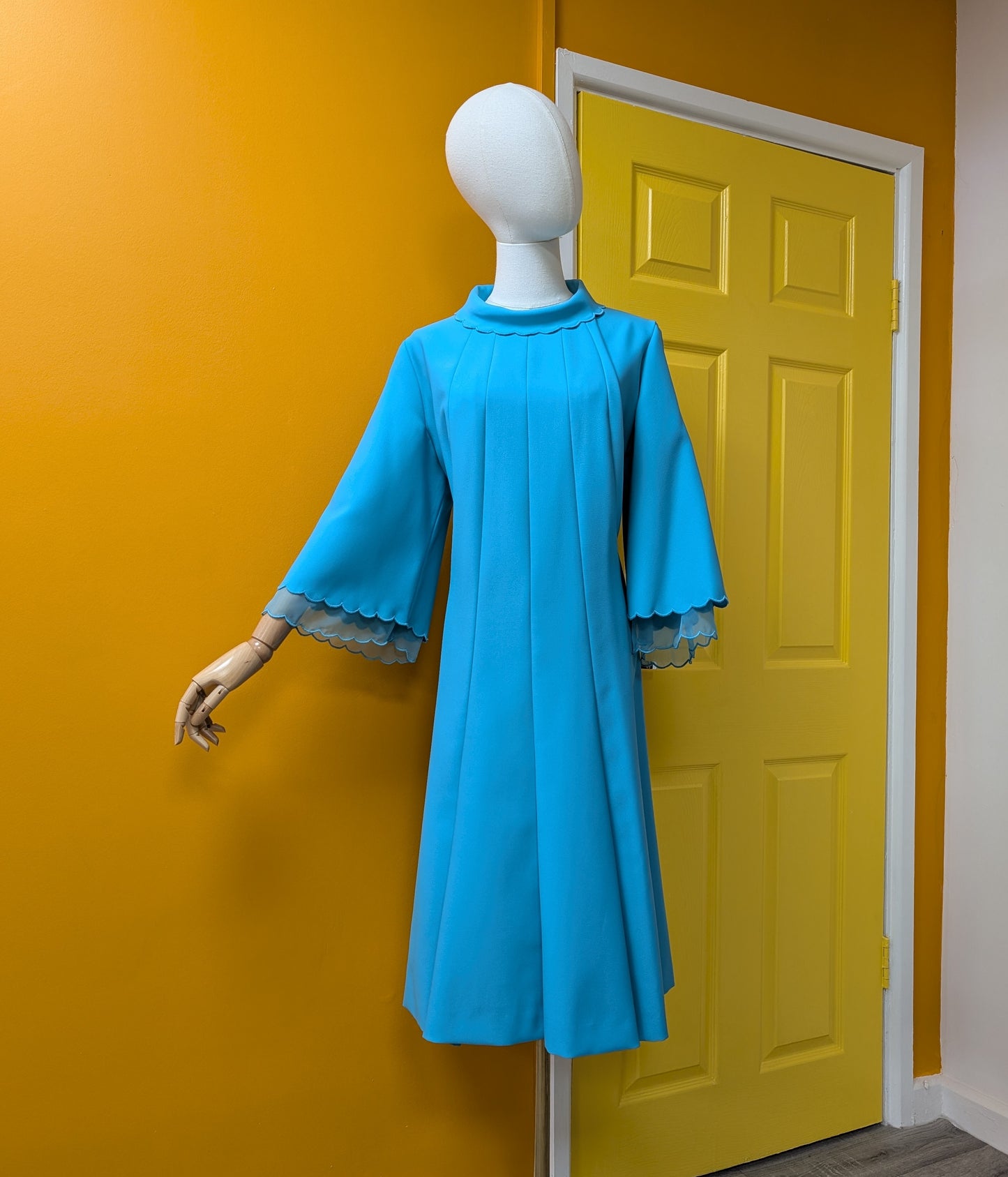 1970s Ann Michael blue dress - L