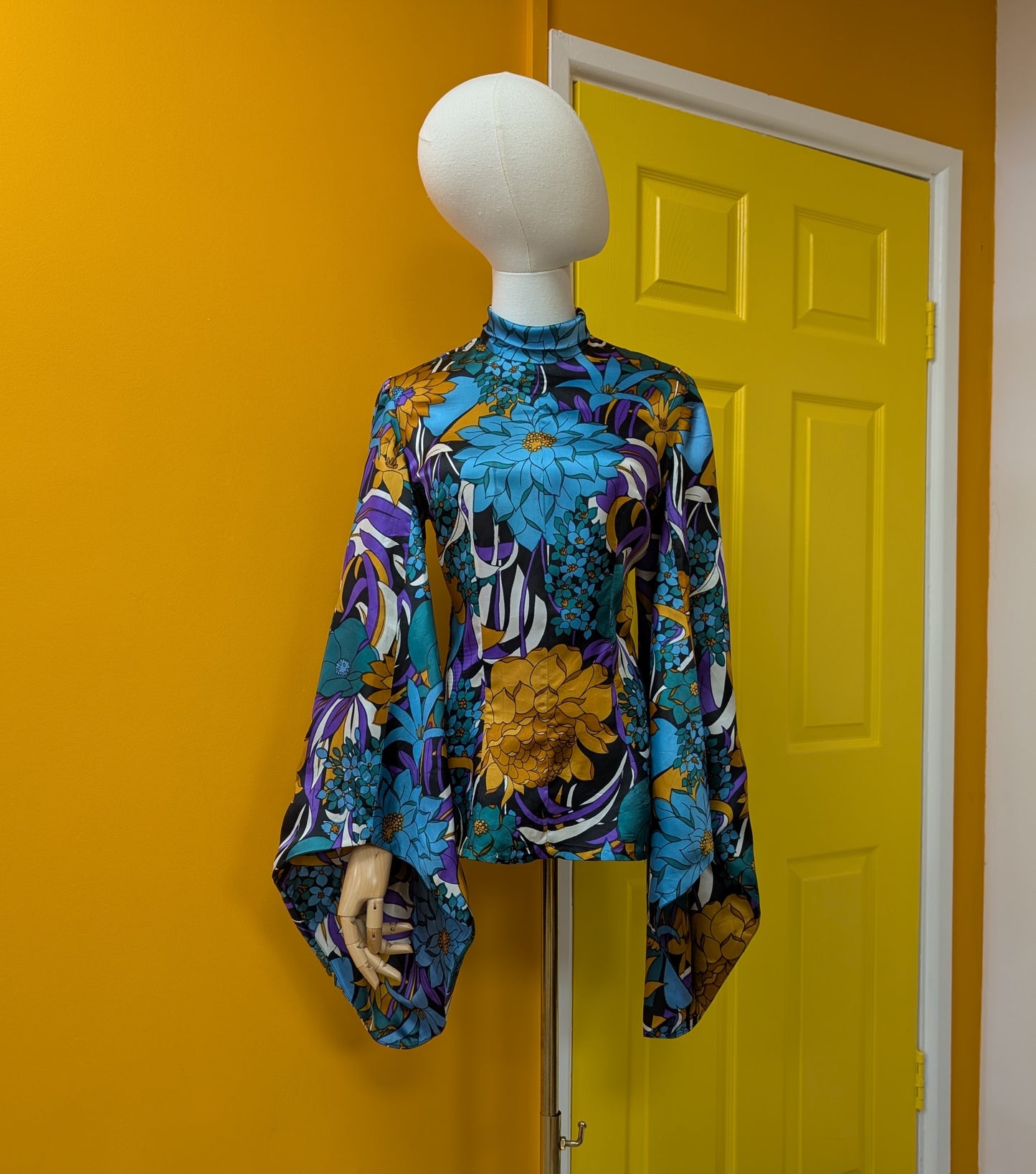 1960s psychedelic floral top - S