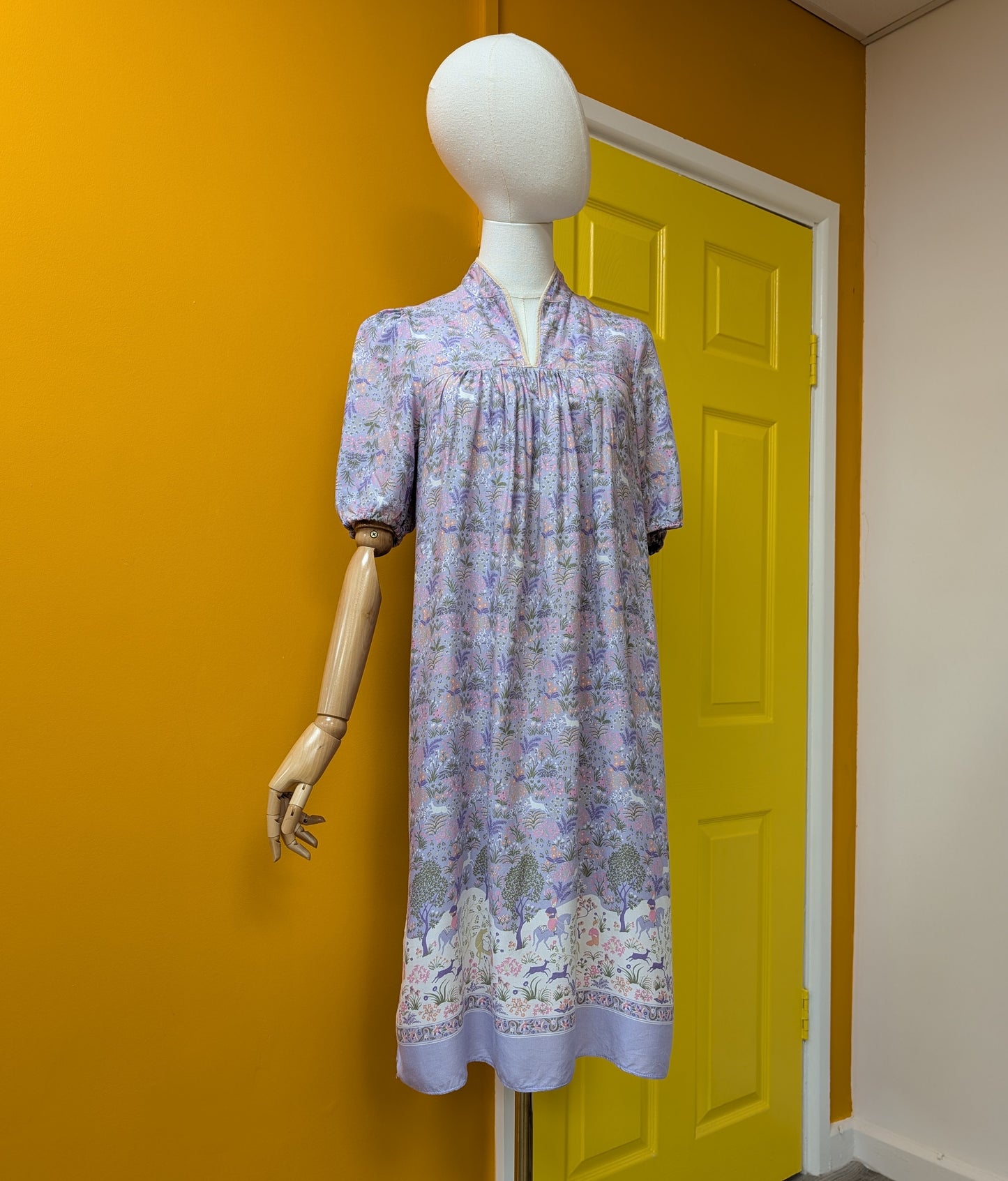 1970s C&A novelty print nightdress - XS/S