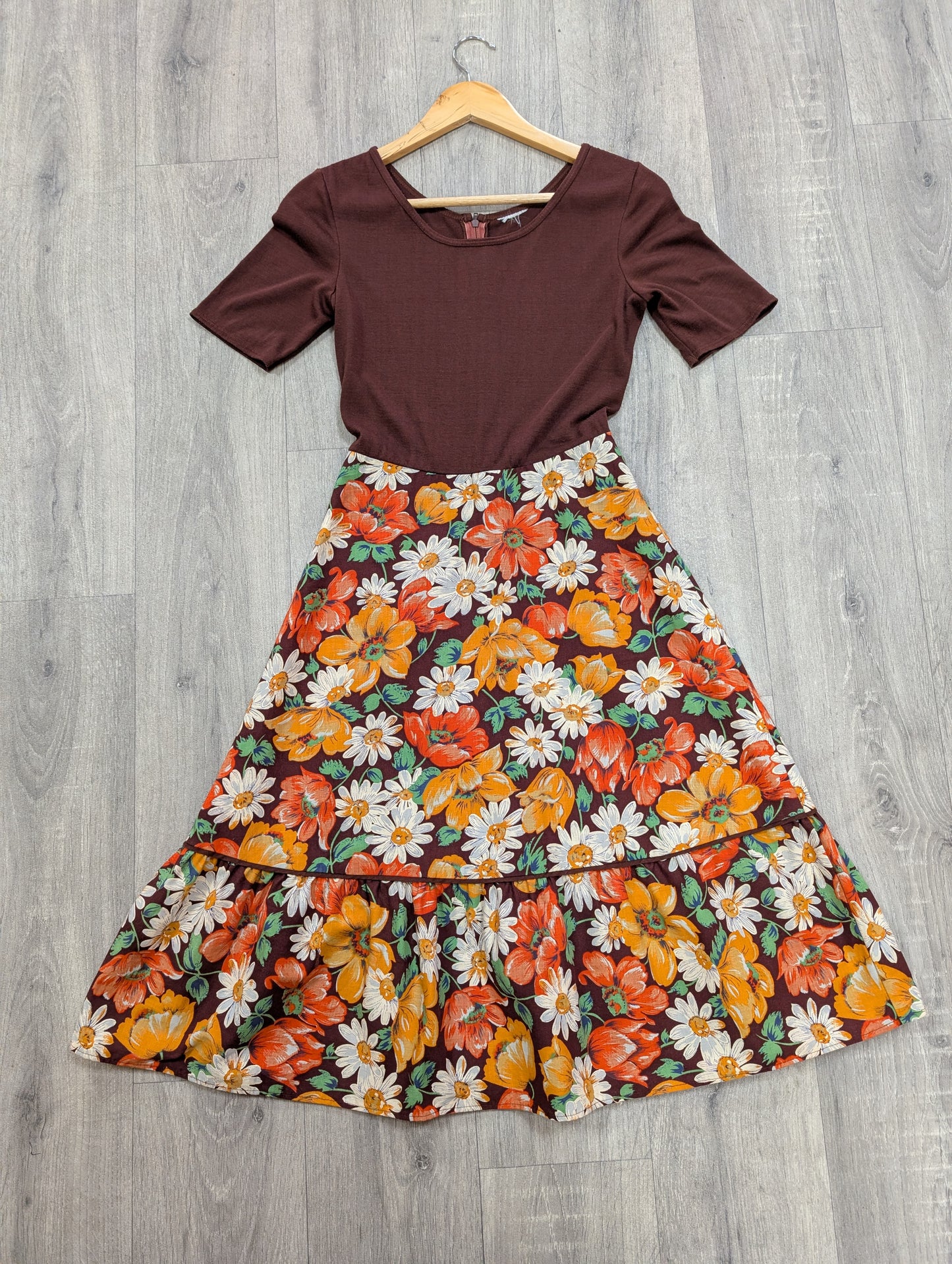 1970s brown floral dress - XS