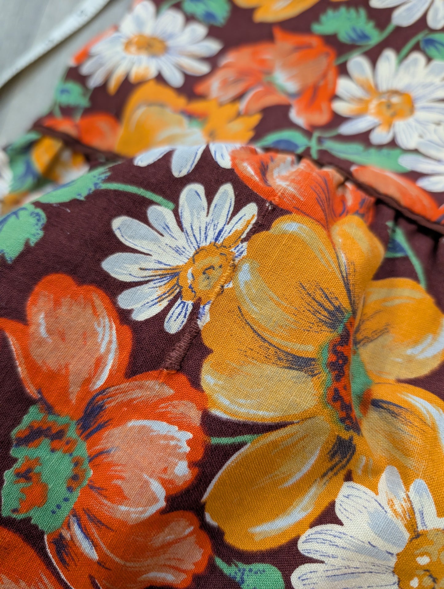 1970s brown floral dress - XS