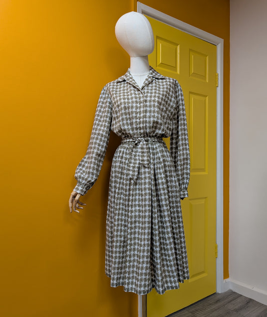 1960s Sambo dress and belt - 40"B 28"W