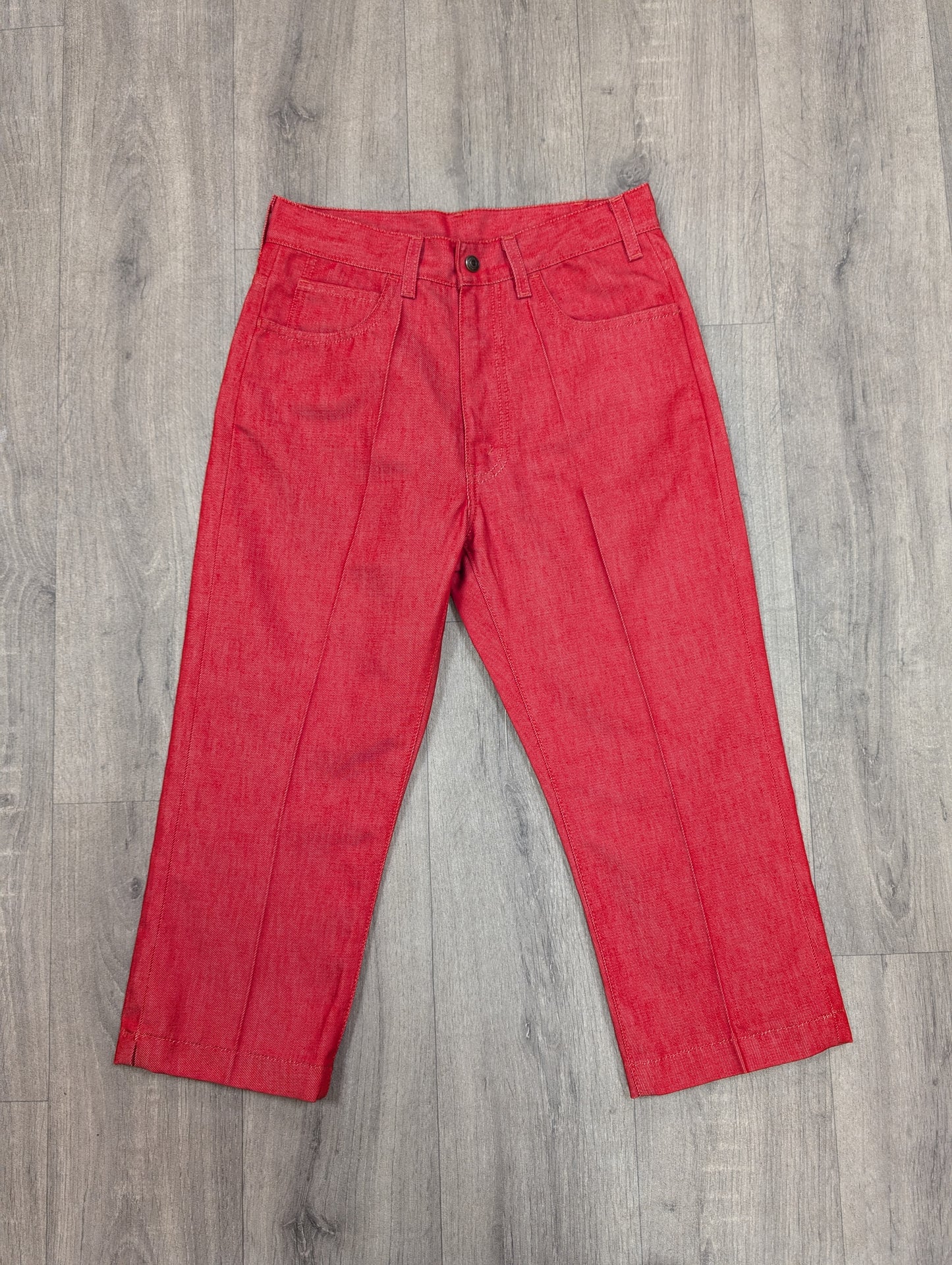 Levi's sta-prest for gals - 27"W 19"L